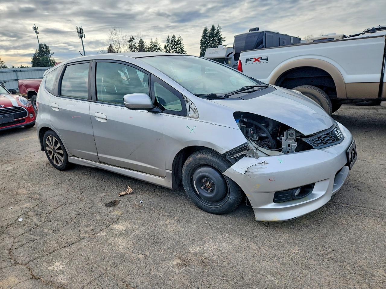 2012 Honda Fit Sport Серебряный vin: JHMGE8H52CC029791