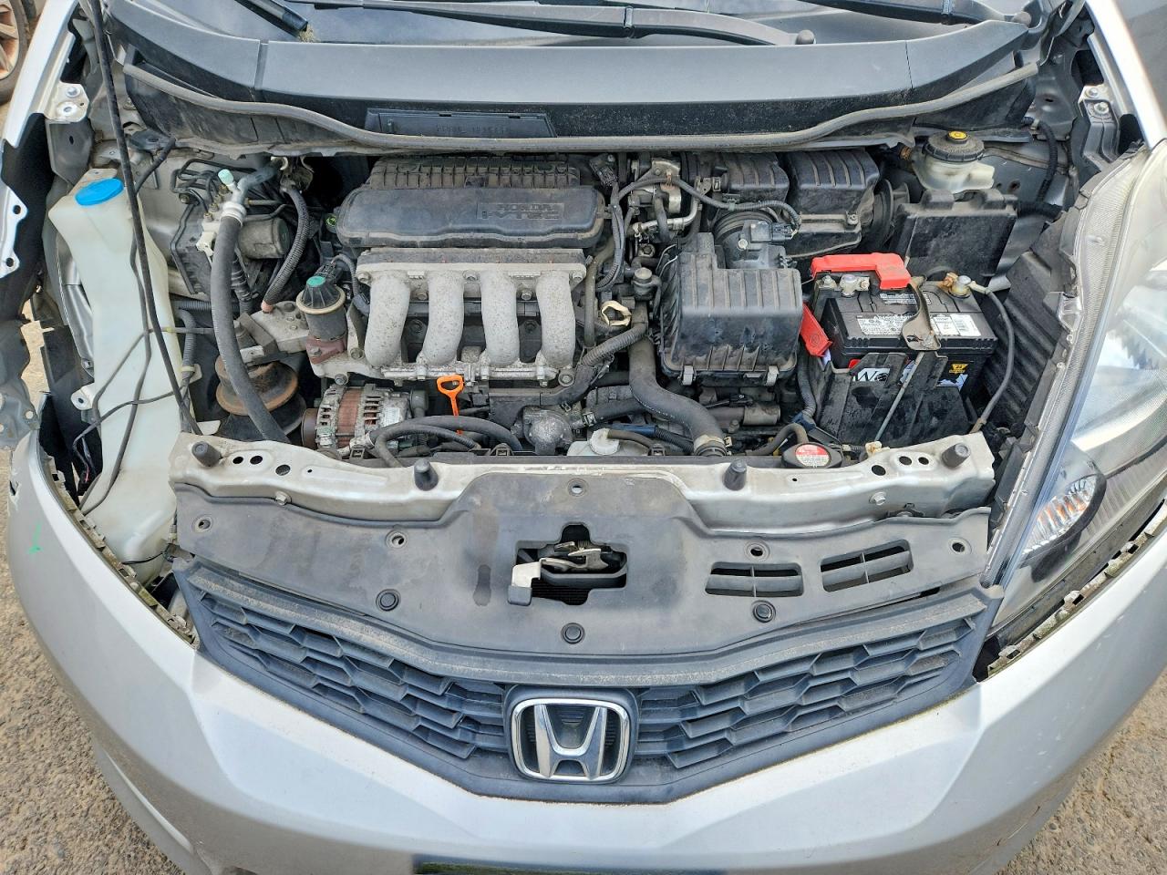 2012 Honda Fit Sport Серебряный vin: JHMGE8H52CC029791