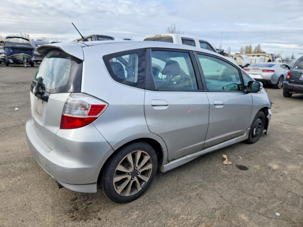 2012 Honda Fit Sport Серебряный vin: JHMGE8H52CC029791