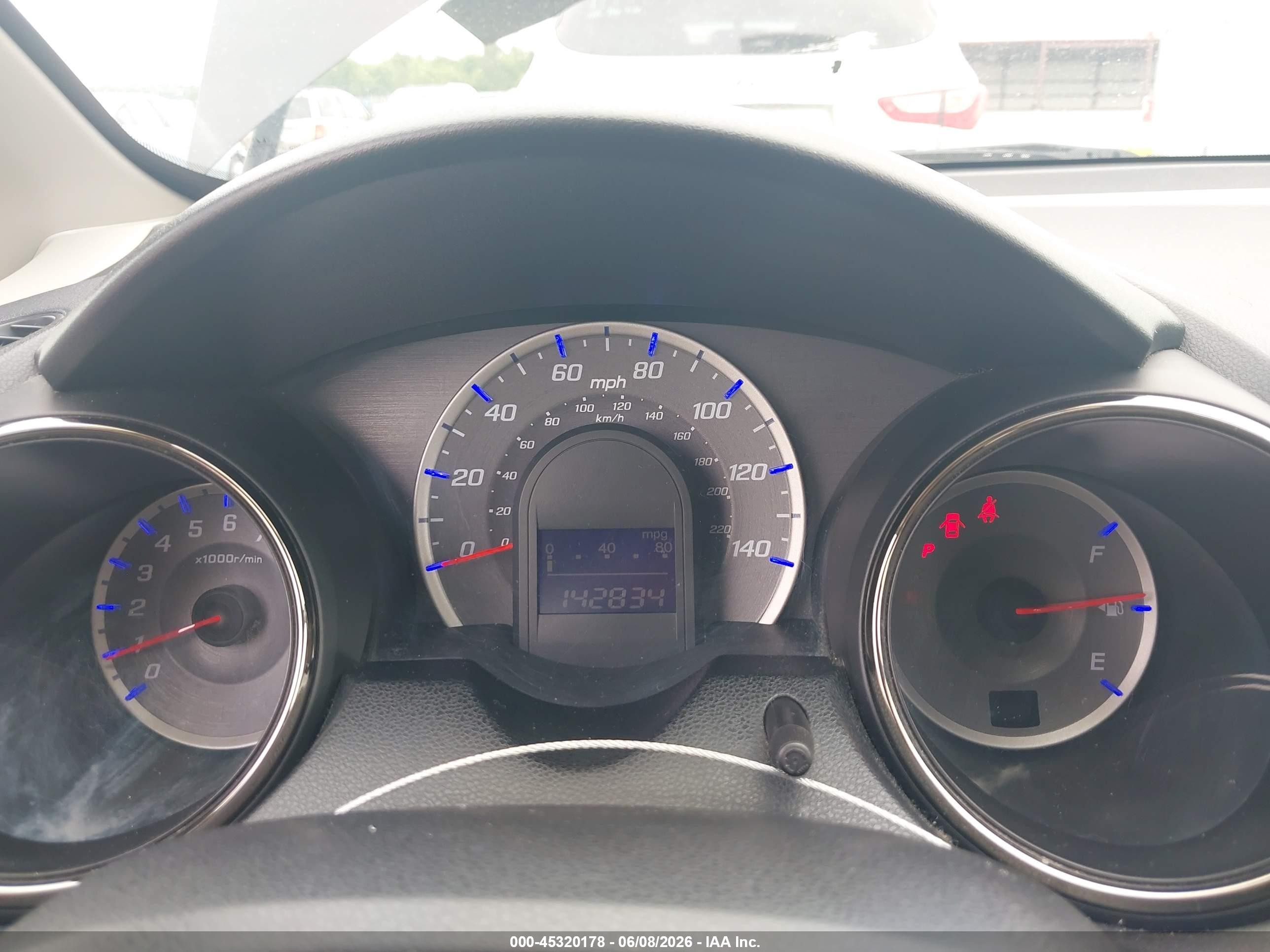2013 Honda Fit Sport Purple vin: JHMGE8H52DC013978