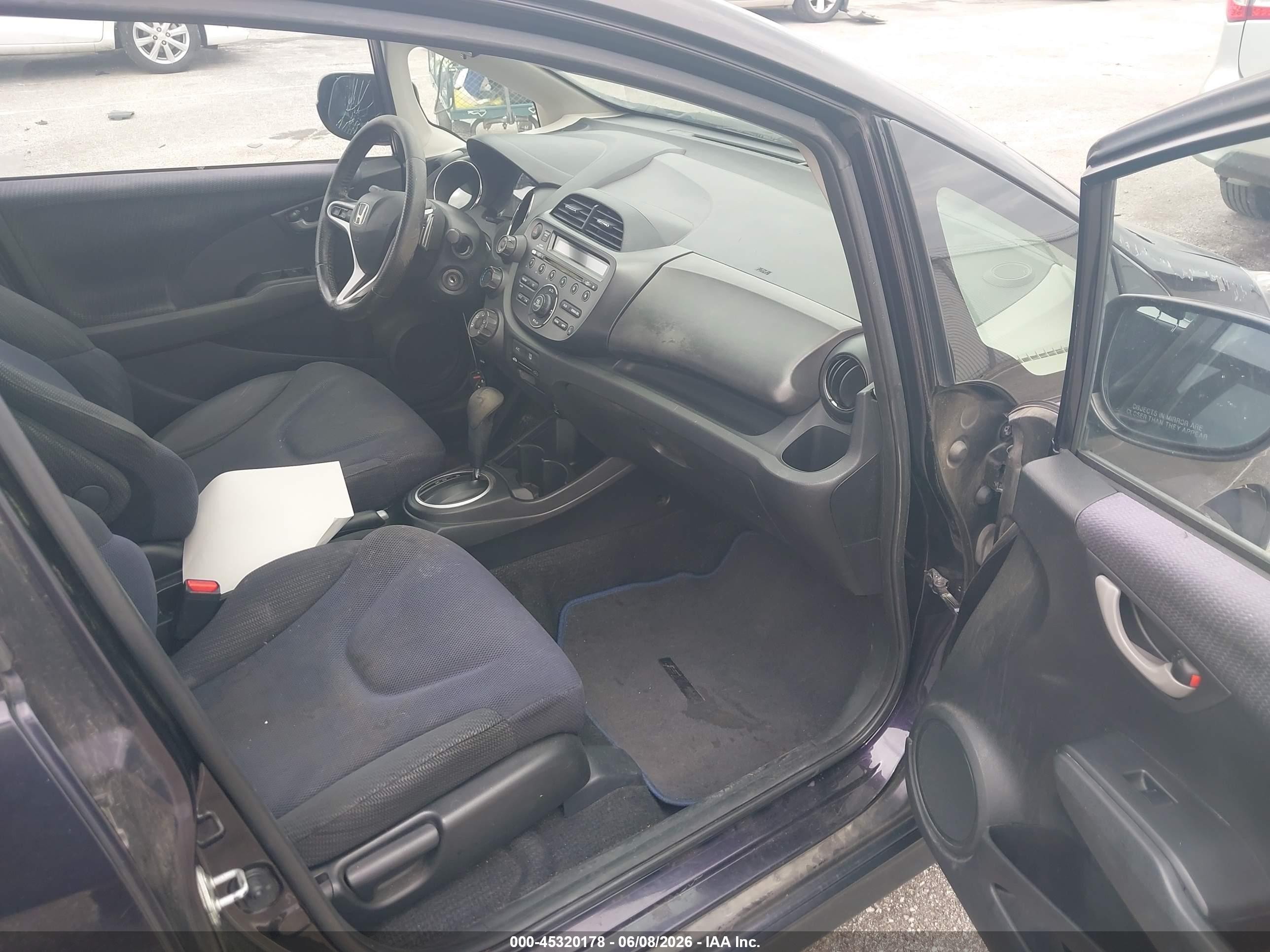 2013 Honda Fit Sport Purple vin: JHMGE8H52DC013978