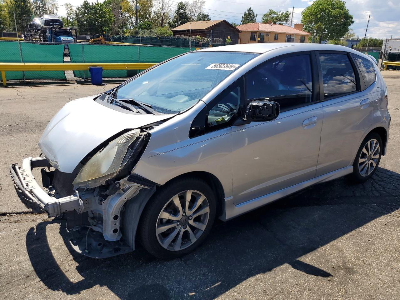 2013 Honda Fit Sport Silver vin: JHMGE8H52DC023412