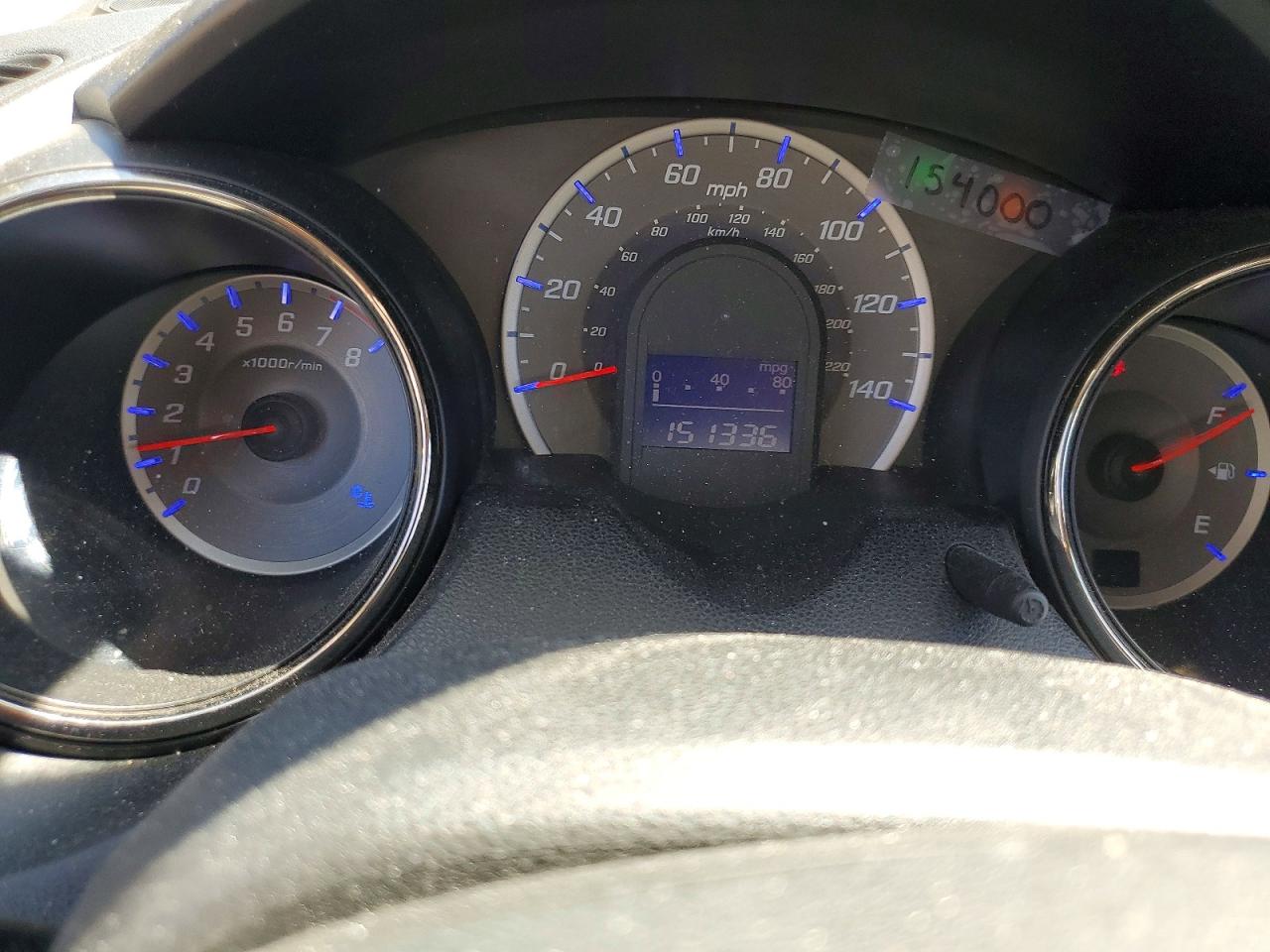2013 Honda Fit Sport Silver vin: JHMGE8H52DC023412