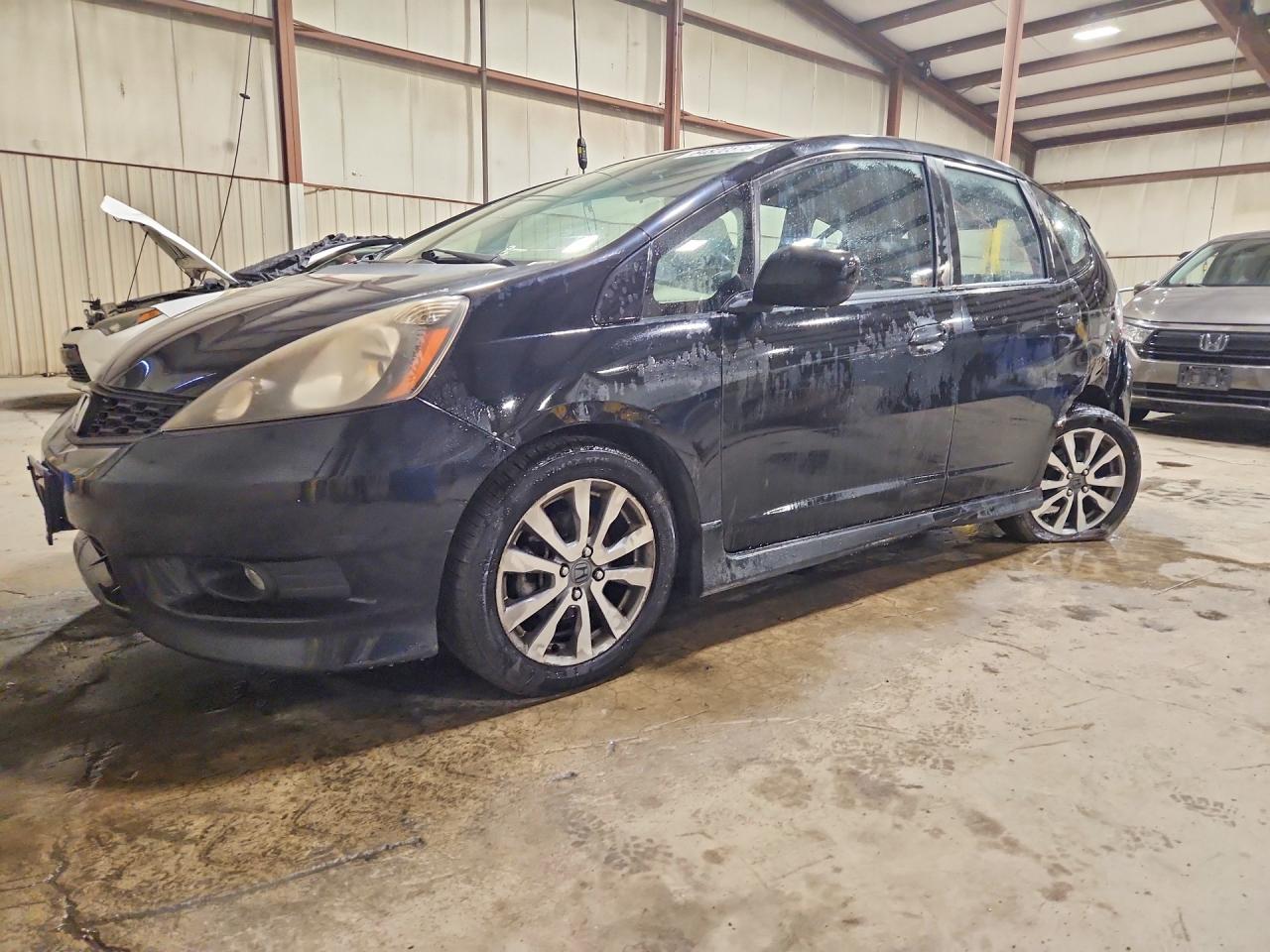 2013 Honda Fit Sport Black vin: JHMGE8H52DC072819