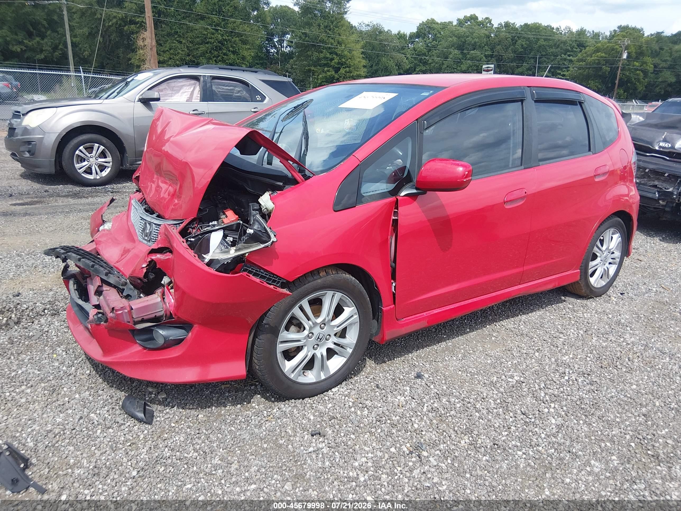 2011 Honda Fit Sport Red vin: JHMGE8H53BC000038