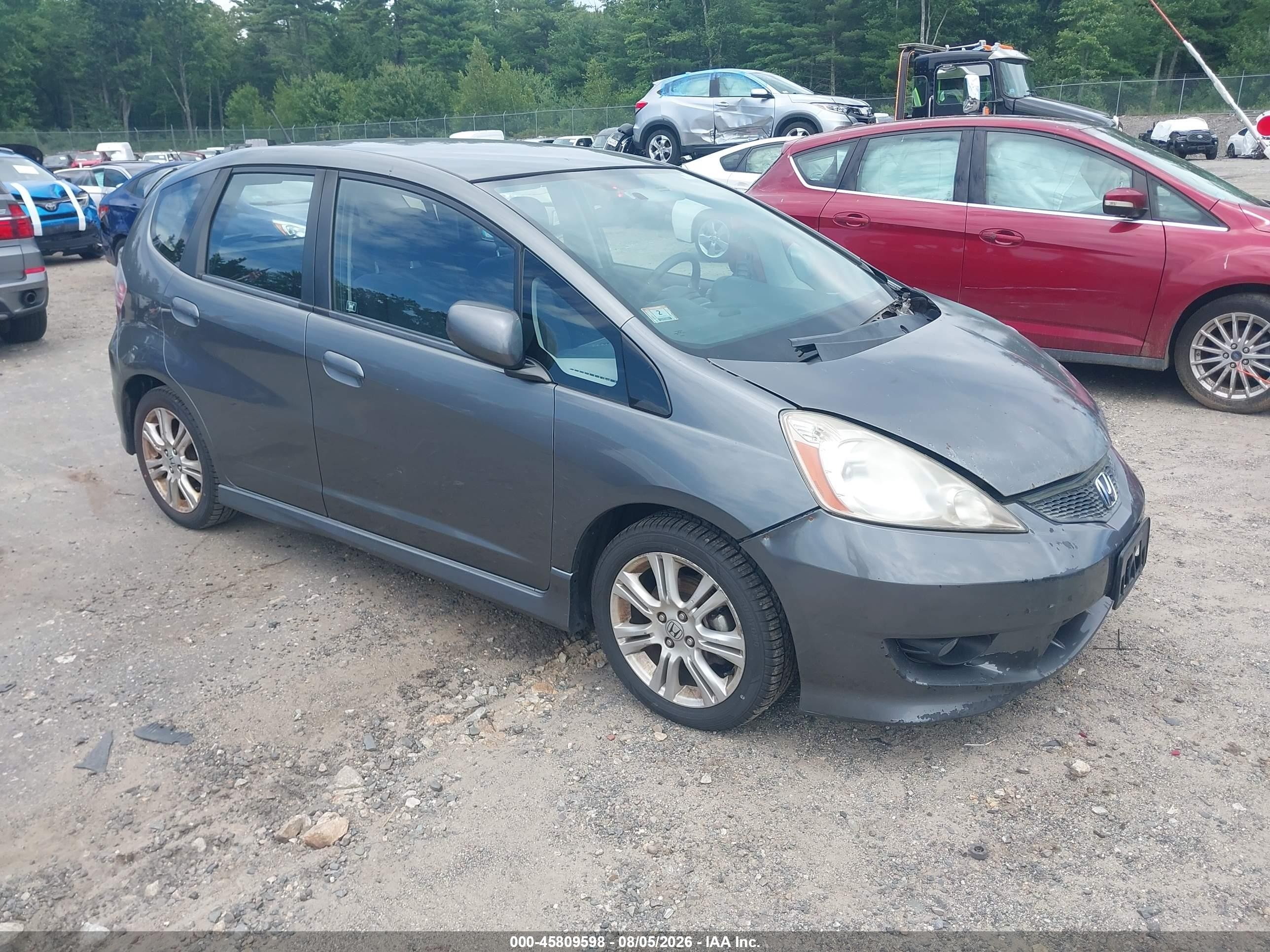 2011 Honda Fit Sport Gray vin: JHMGE8H53BC009659