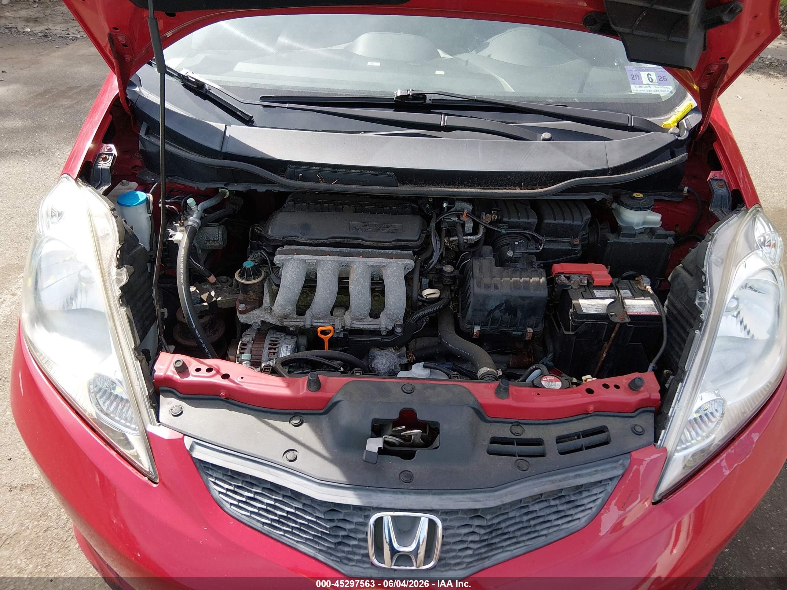2011 Honda Fit Sport Red vin: JHMGE8H53BC015848