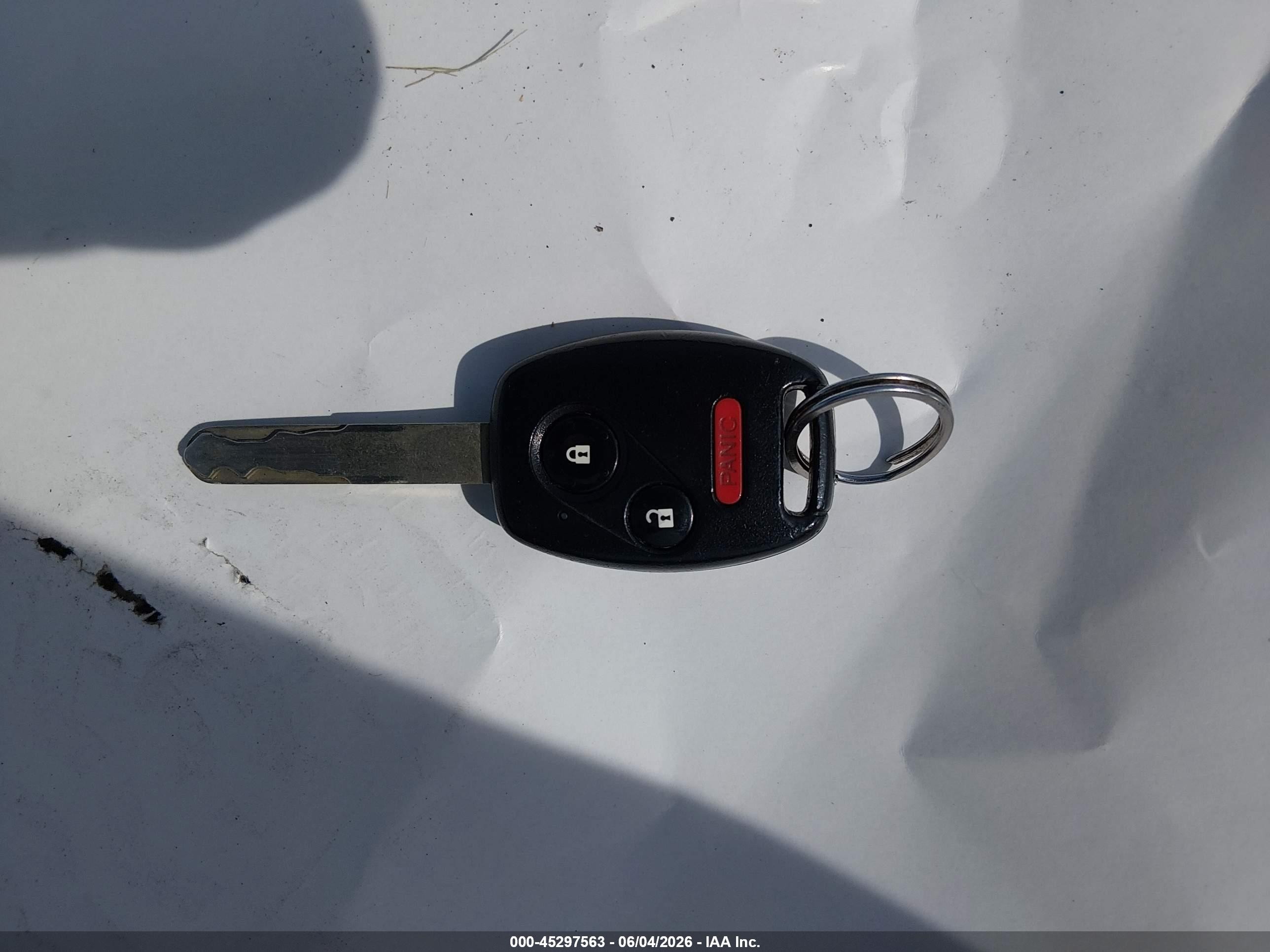 2011 Honda Fit Sport Red vin: JHMGE8H53BC015848