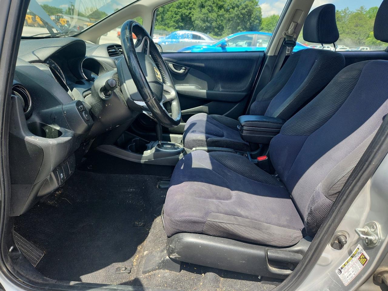 2012 Honda Fit Sport Silver vin: JHMGE8H53CC020517