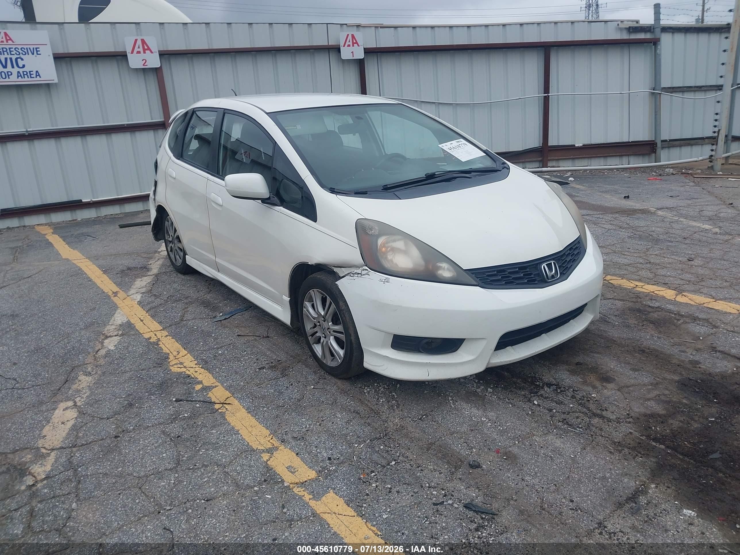 2012 Honda Fit Sport White vin: JHMGE8H53CC027774