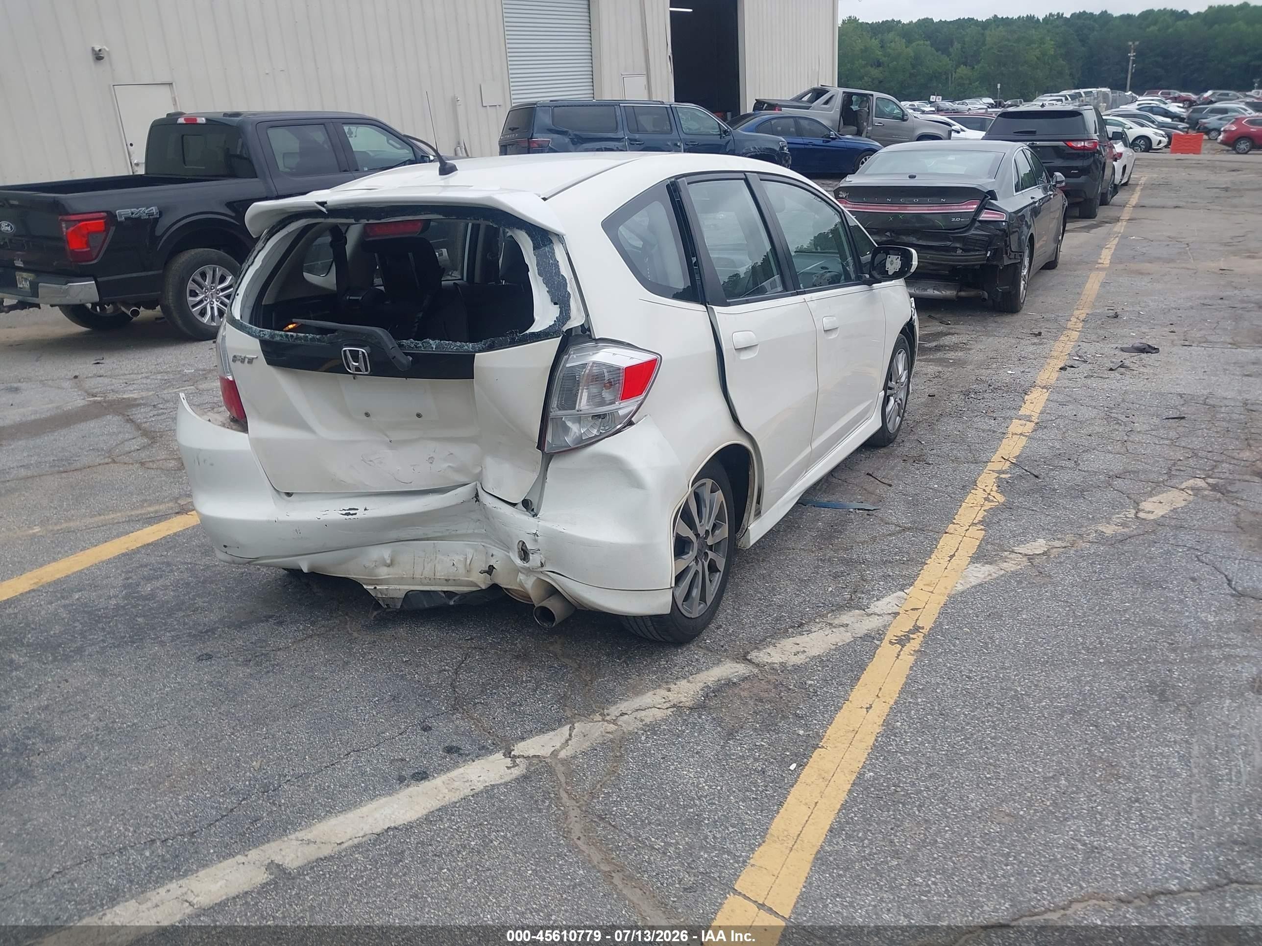 2012 Honda Fit Sport White vin: JHMGE8H53CC027774
