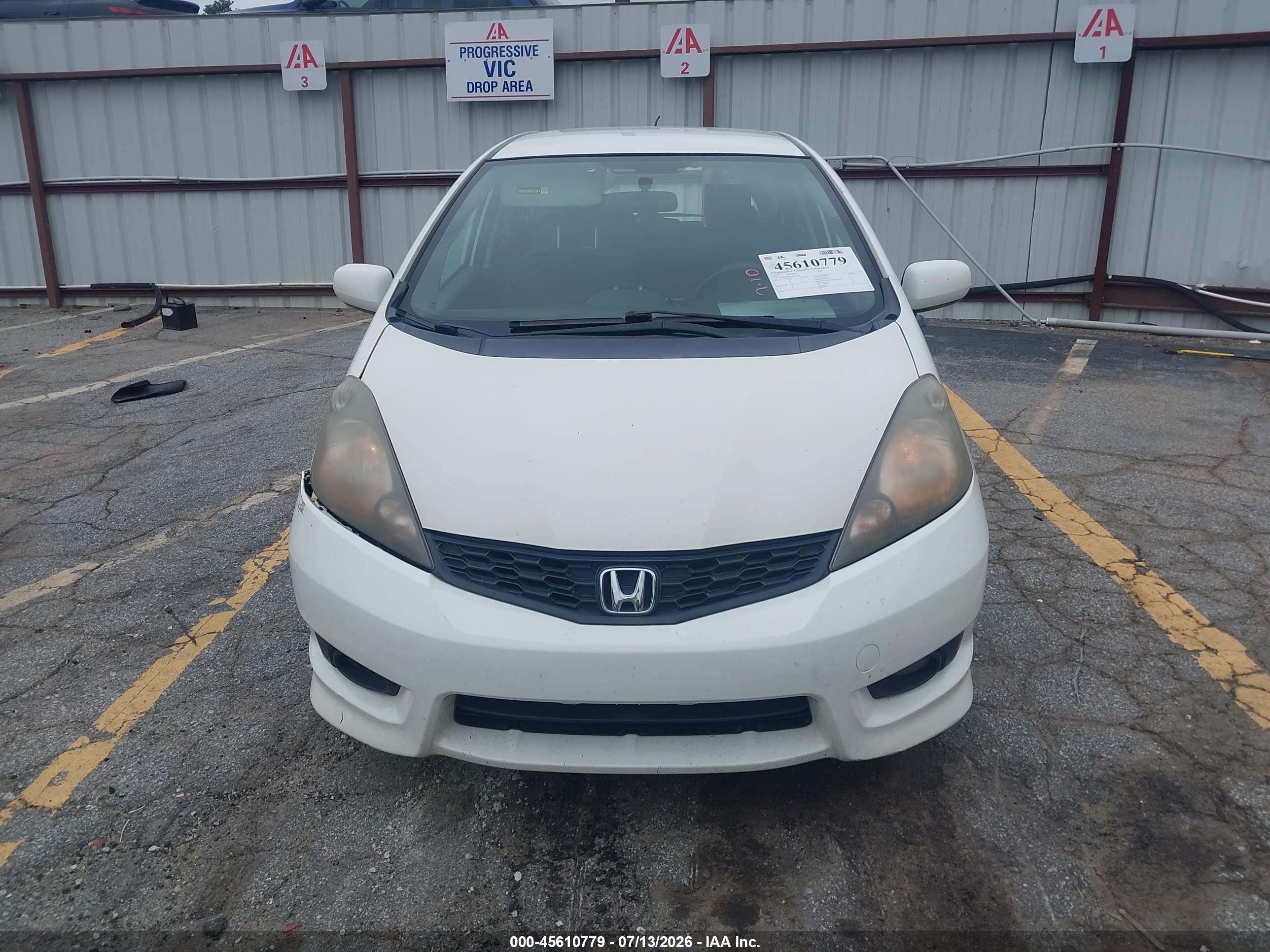2012 Honda Fit Sport White vin: JHMGE8H53CC027774