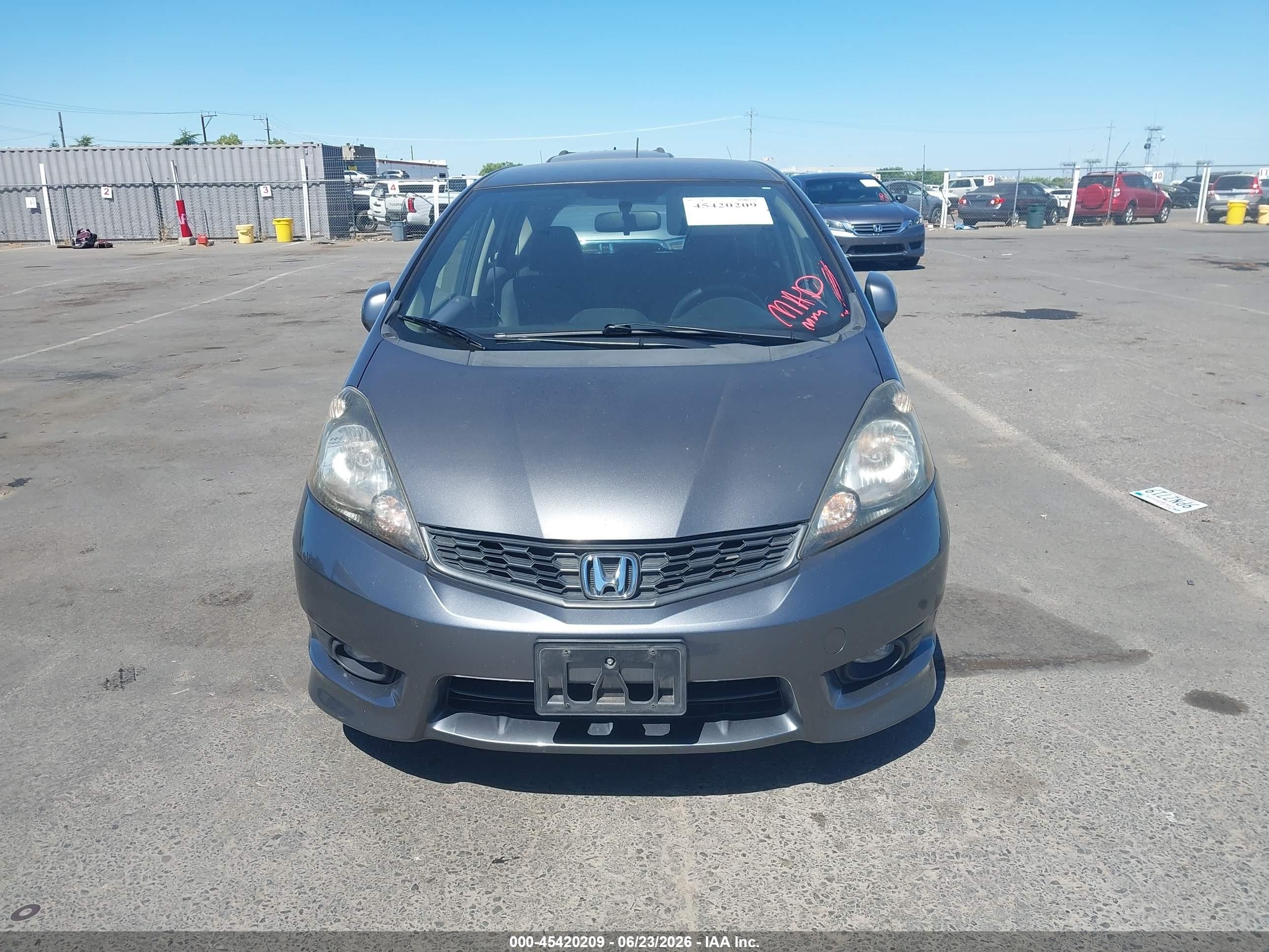 2012 Honda Fit Sport Gray vin: JHMGE8H53CC034935