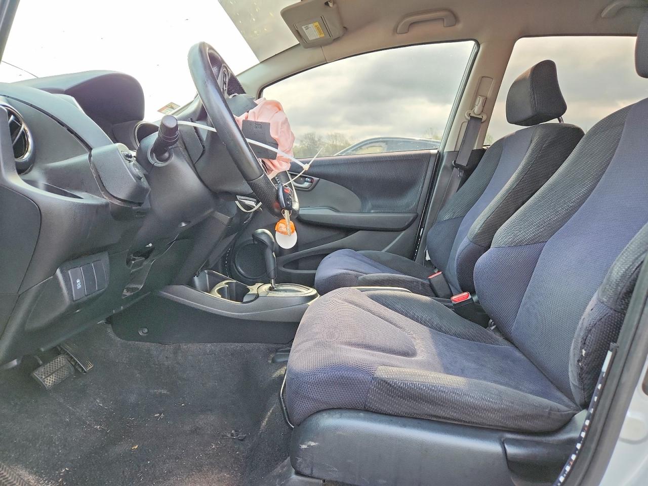 2012 Honda Fit Sport Silver vin: JHMGE8H53CS005635