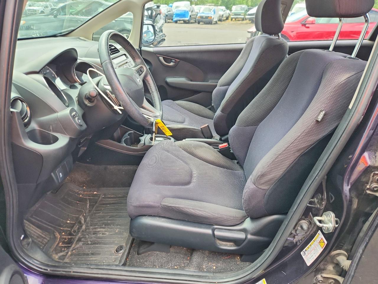 2013 Honda Fit Sport Blue vin: JHMGE8H53DC019529