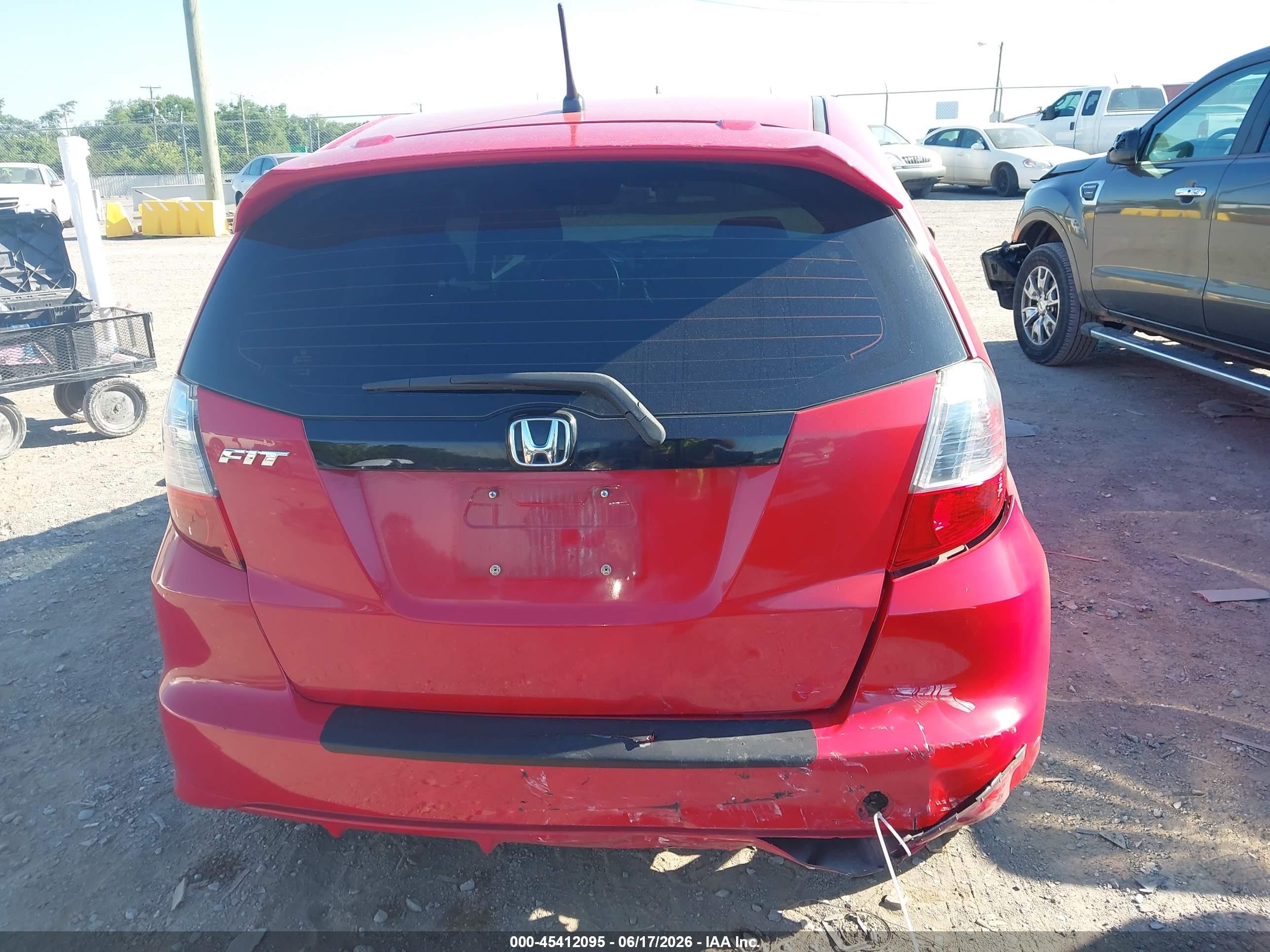 2013 Honda Fit Sport Red vin: JHMGE8H53DC021491