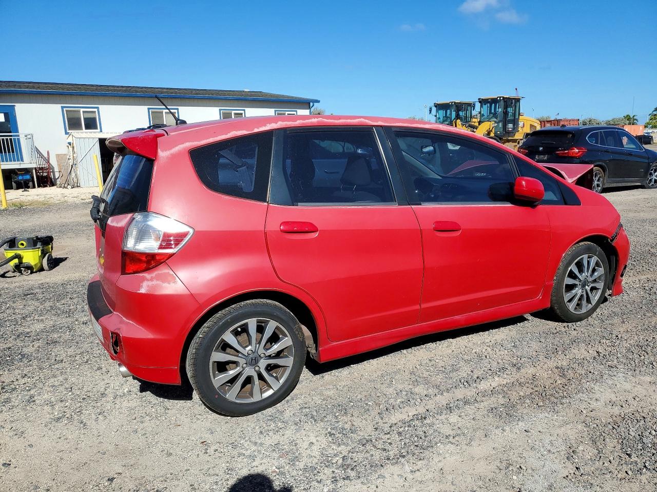 2013 Honda Fit Sport Red vin: JHMGE8H53DC036525