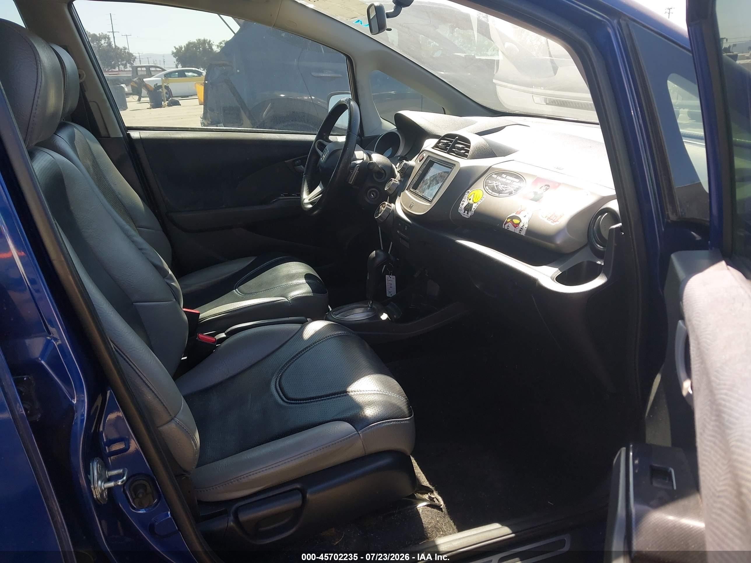 2011 Honda Fit Sport Blue vin: JHMGE8H54BC010450
