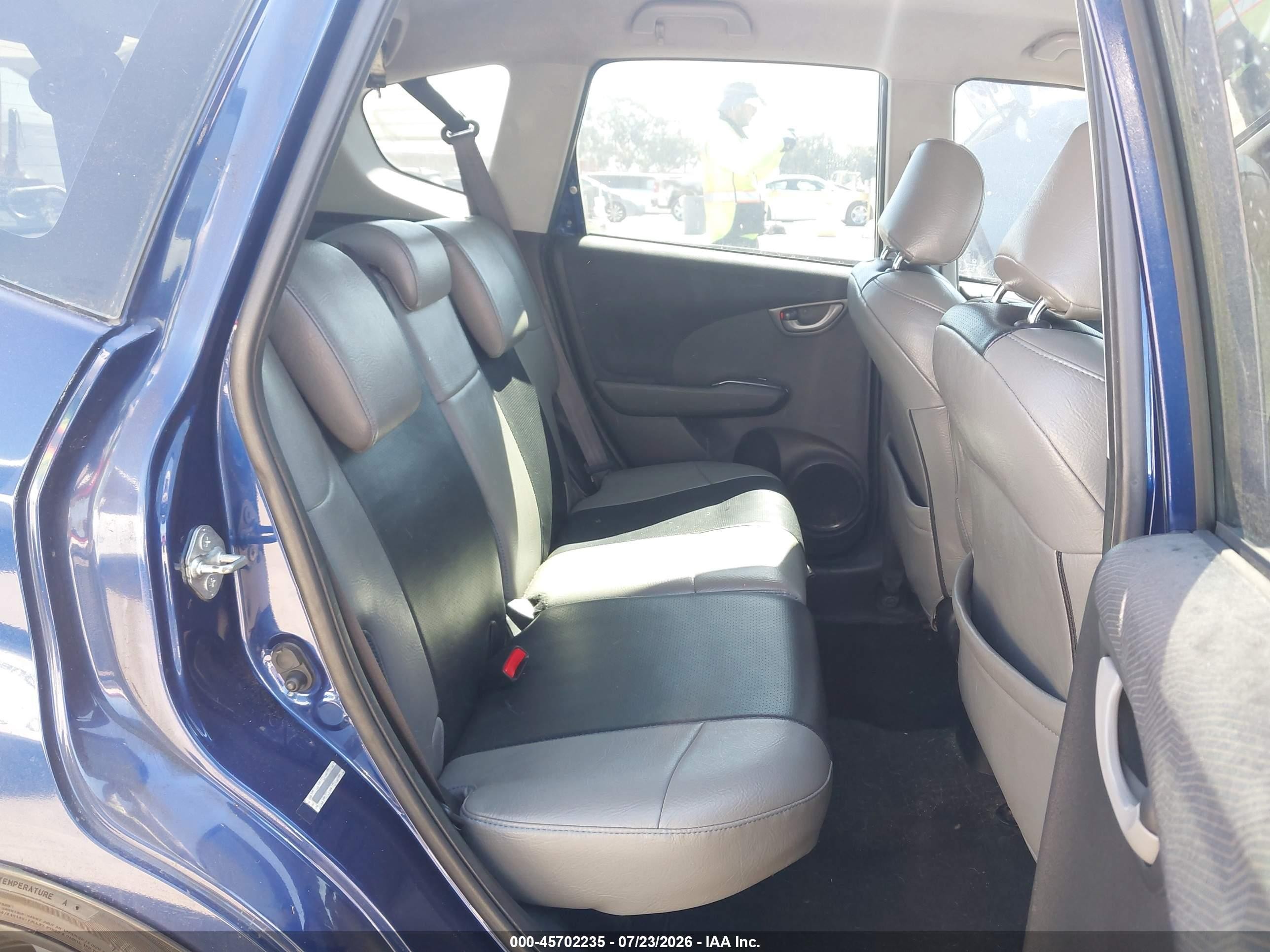 2011 Honda Fit Sport Blue vin: JHMGE8H54BC010450