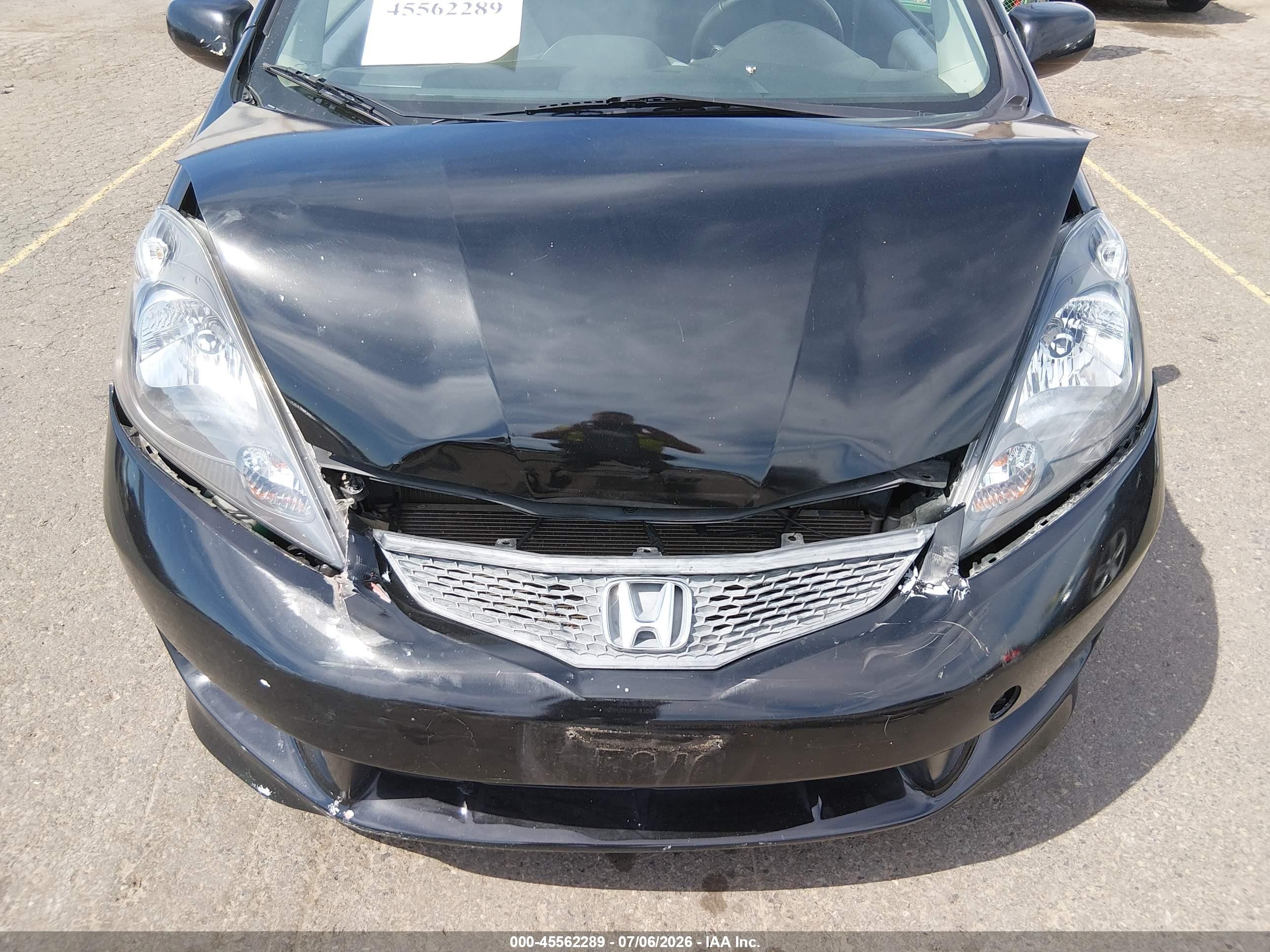 2011 Honda Fit Sport Черный vin: JHMGE8H54BC012022