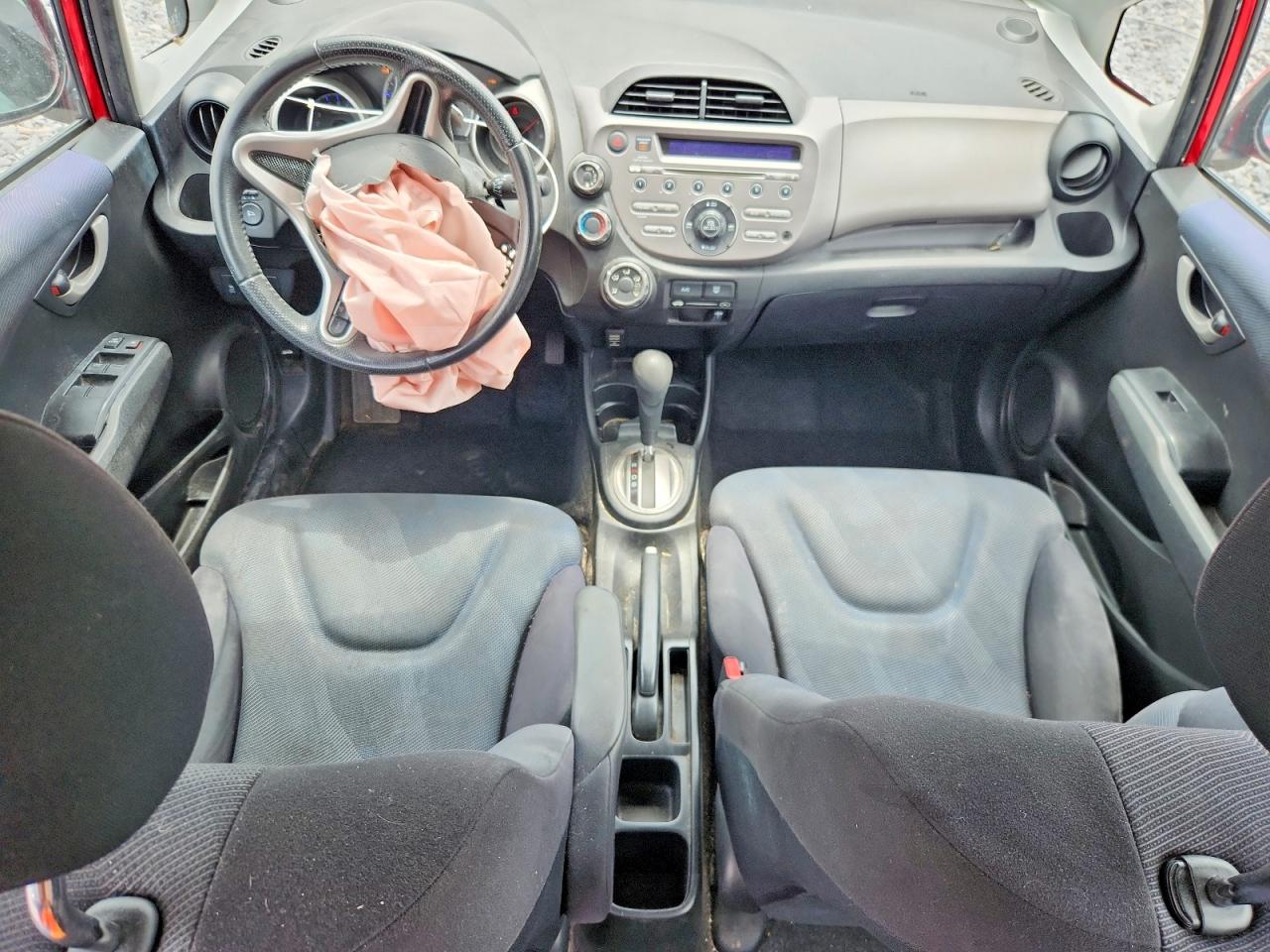 2011 Honda Fit Sport Red vin: JHMGE8H54BS002046