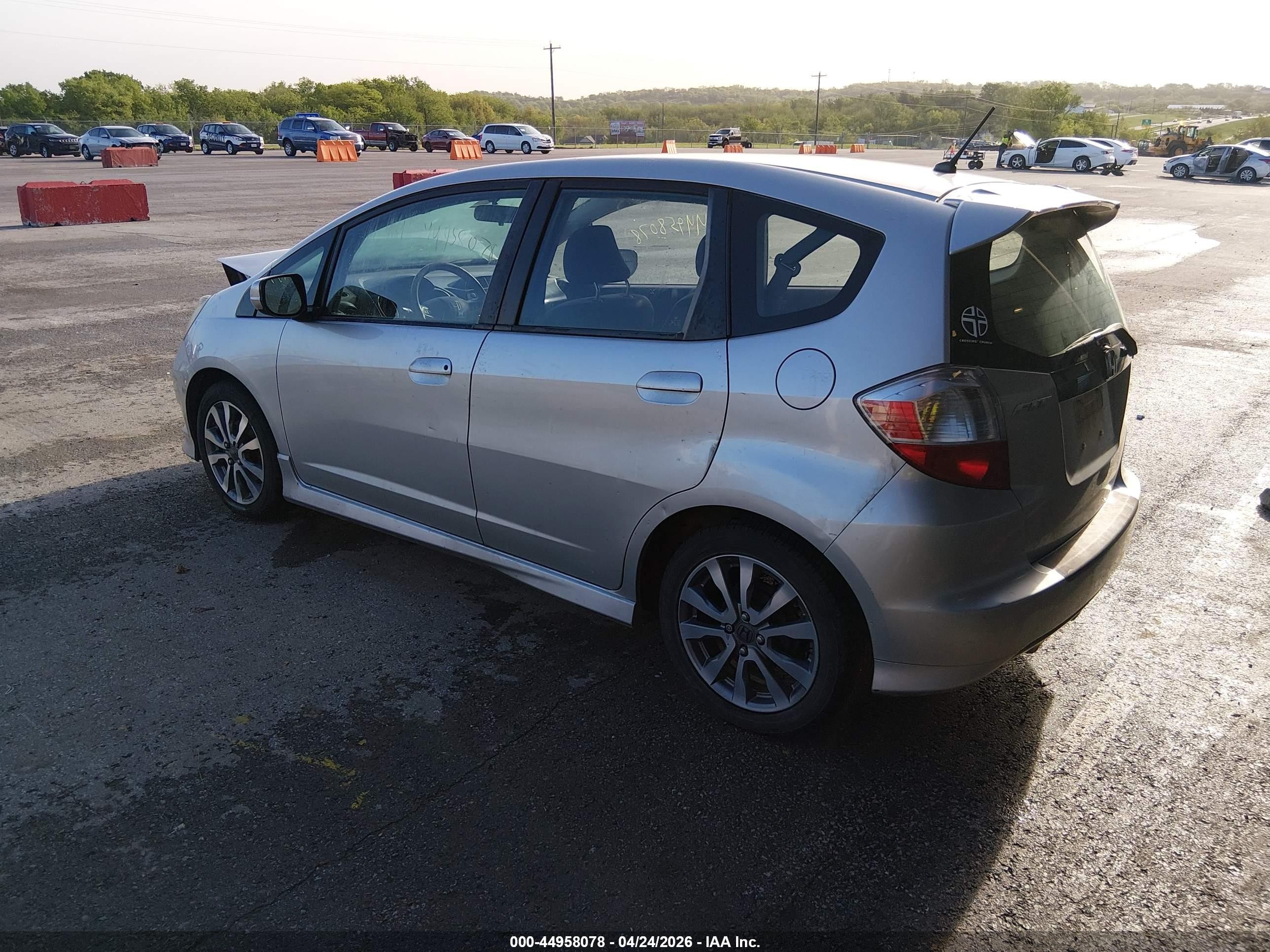 2012 Honda Fit Sport Gray vin: JHMGE8H54CC009008