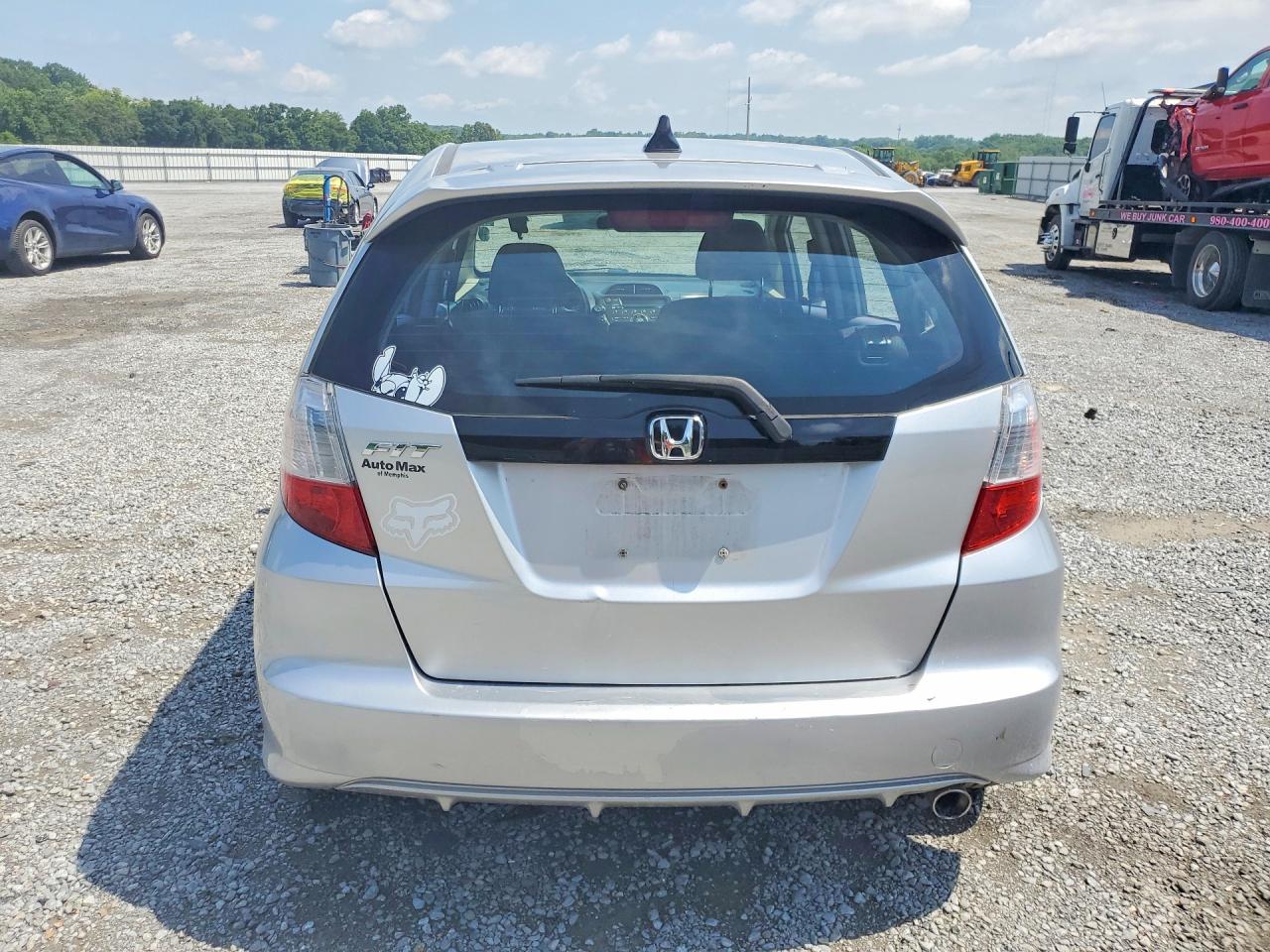 2012 Honda Fit Sport Silver vin: JHMGE8H54CC021935