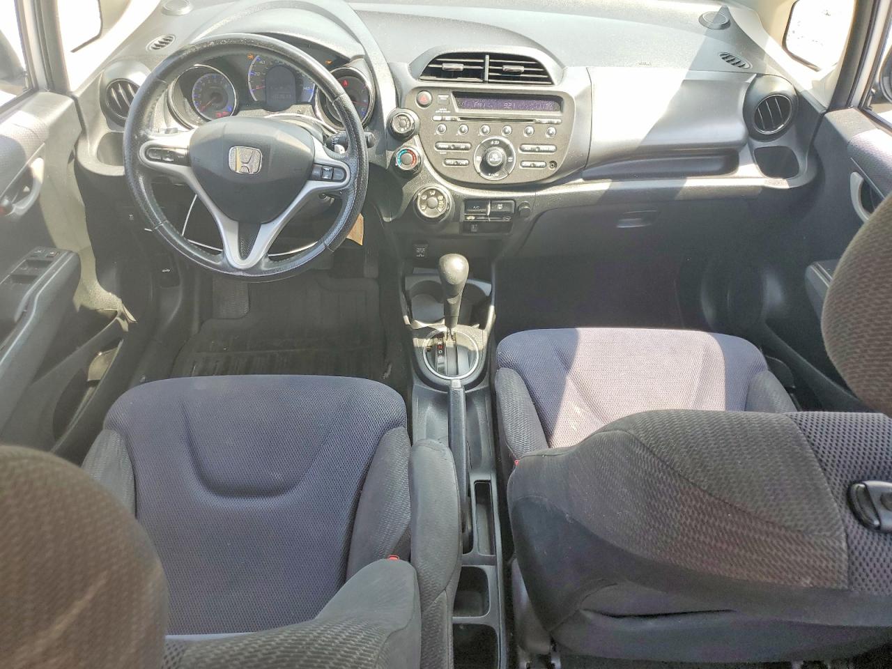 2012 Honda Fit Sport Silver vin: JHMGE8H54CC021935