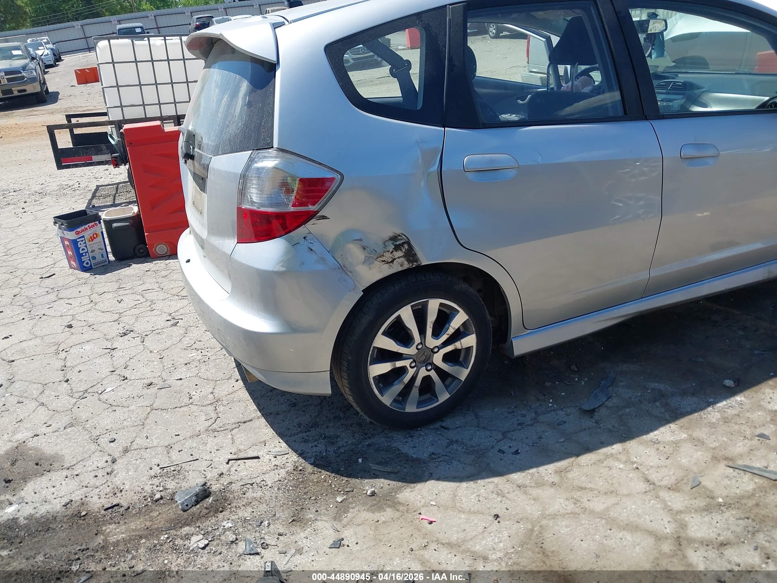 2012 Honda Fit Sport Silver vin: JHMGE8H54CC033227