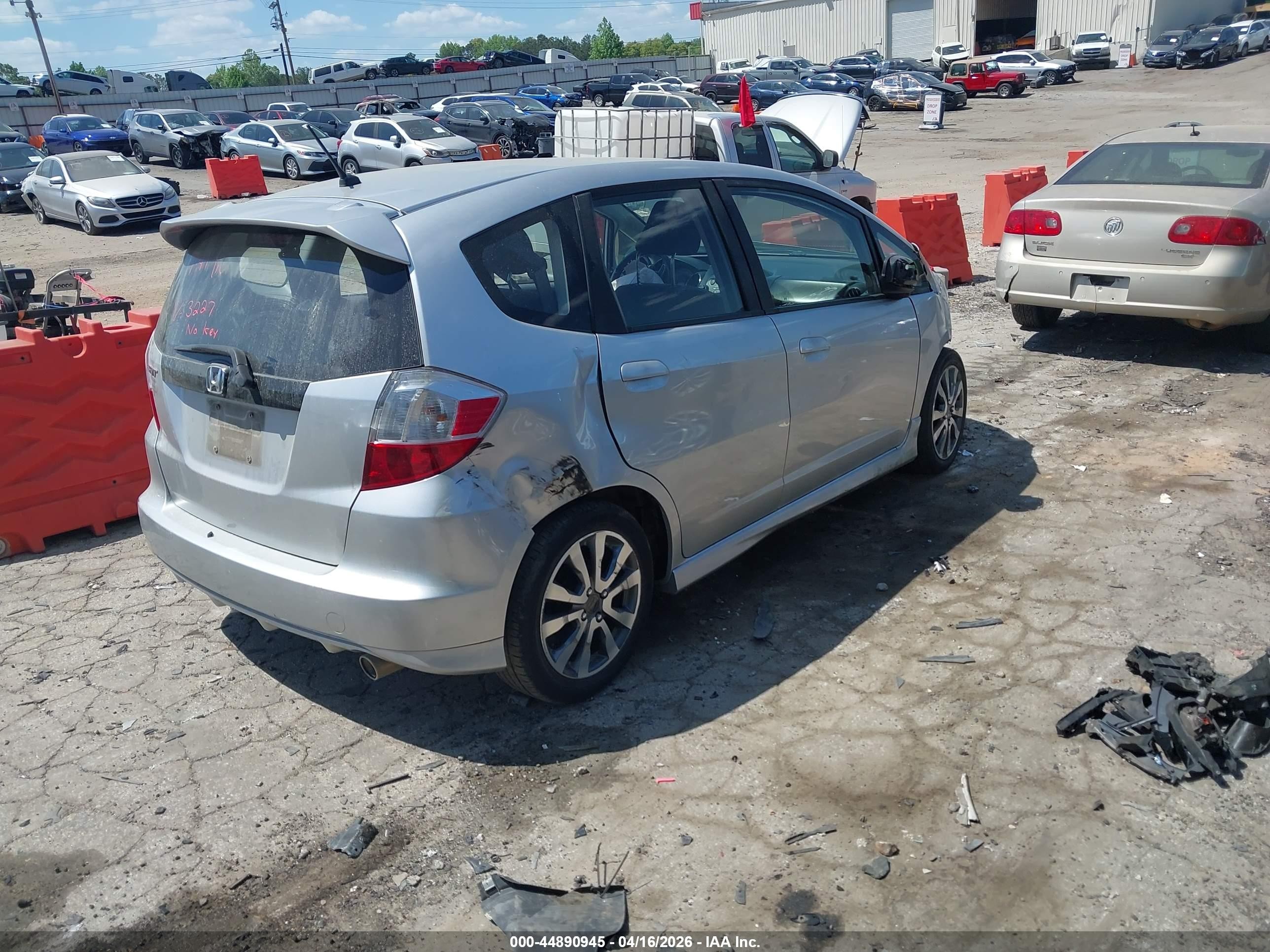 2012 Honda Fit Sport Silver vin: JHMGE8H54CC033227