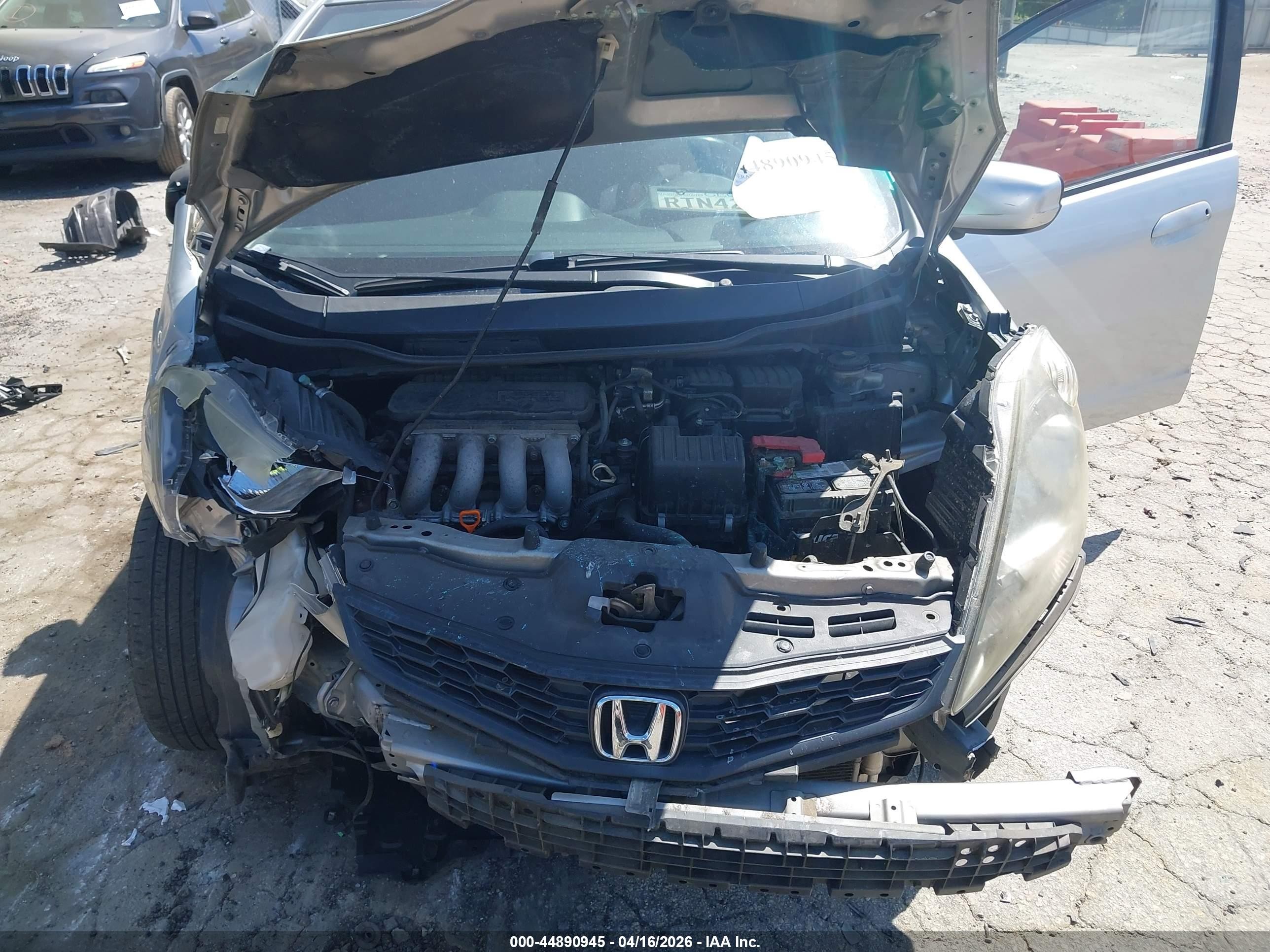 2012 Honda Fit Sport Silver vin: JHMGE8H54CC033227
