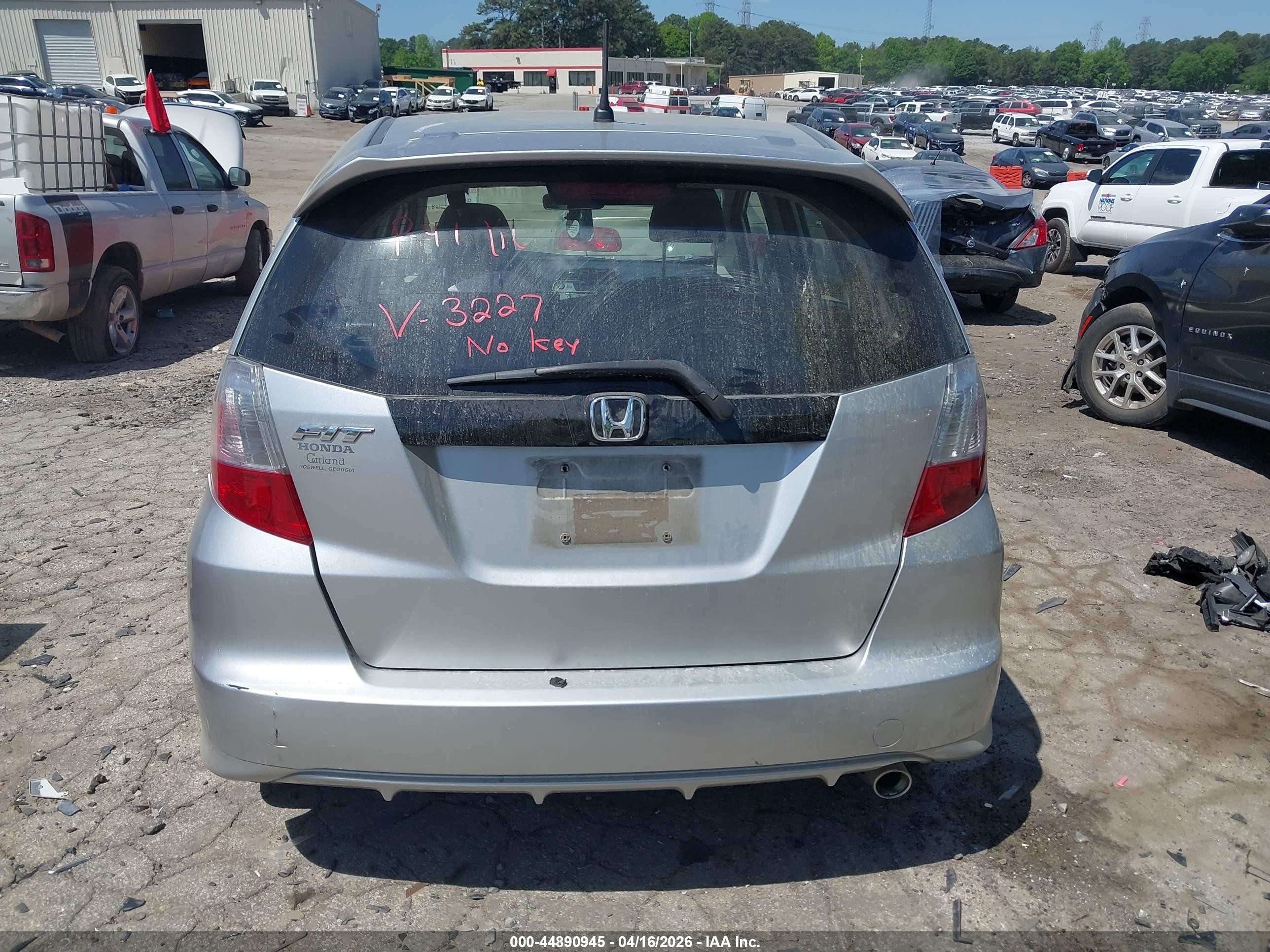 2012 Honda Fit Sport Silver vin: JHMGE8H54CC033227