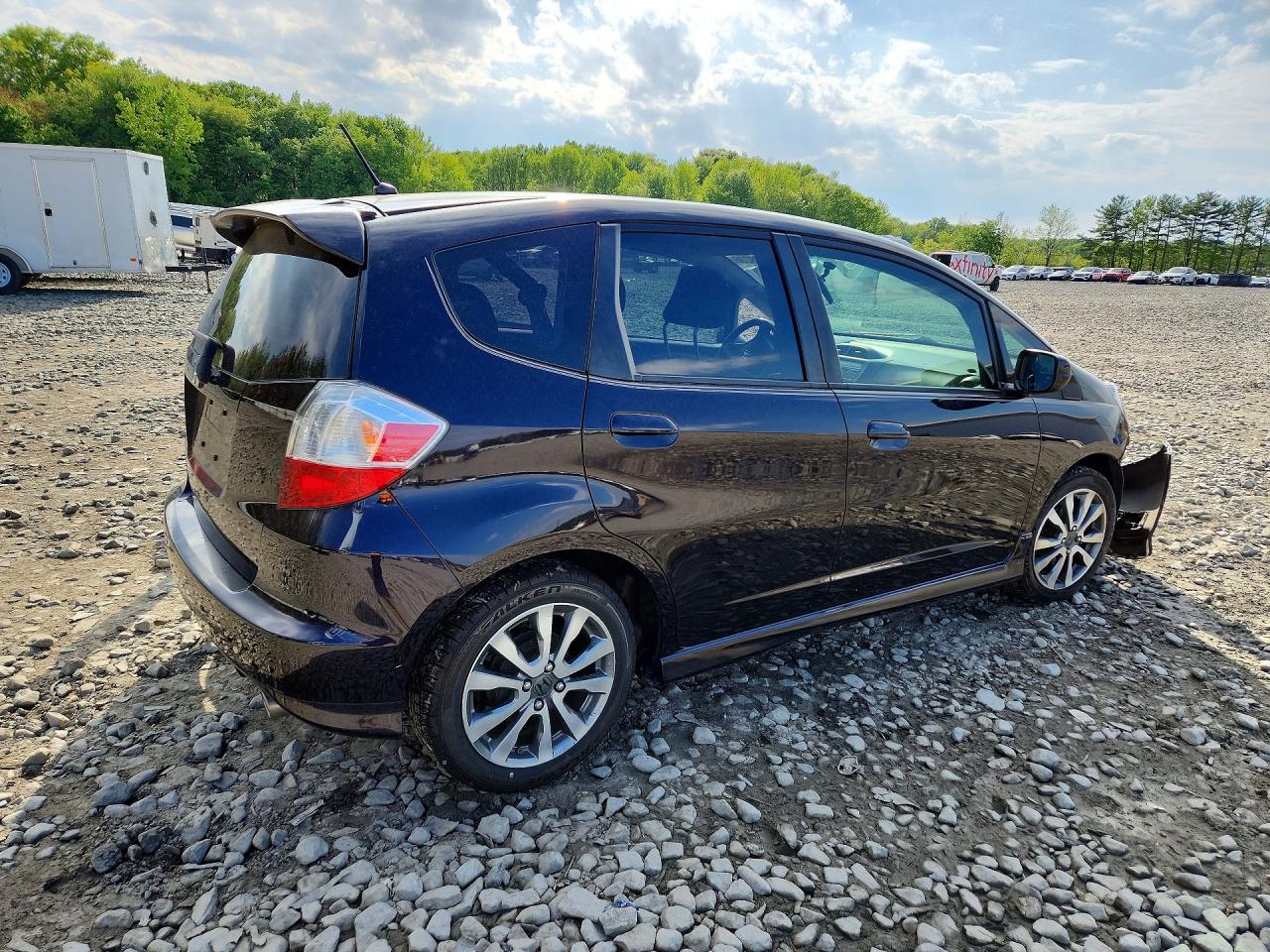 2013 Honda Fit Sport Purple vin: JHMGE8H54DC045153