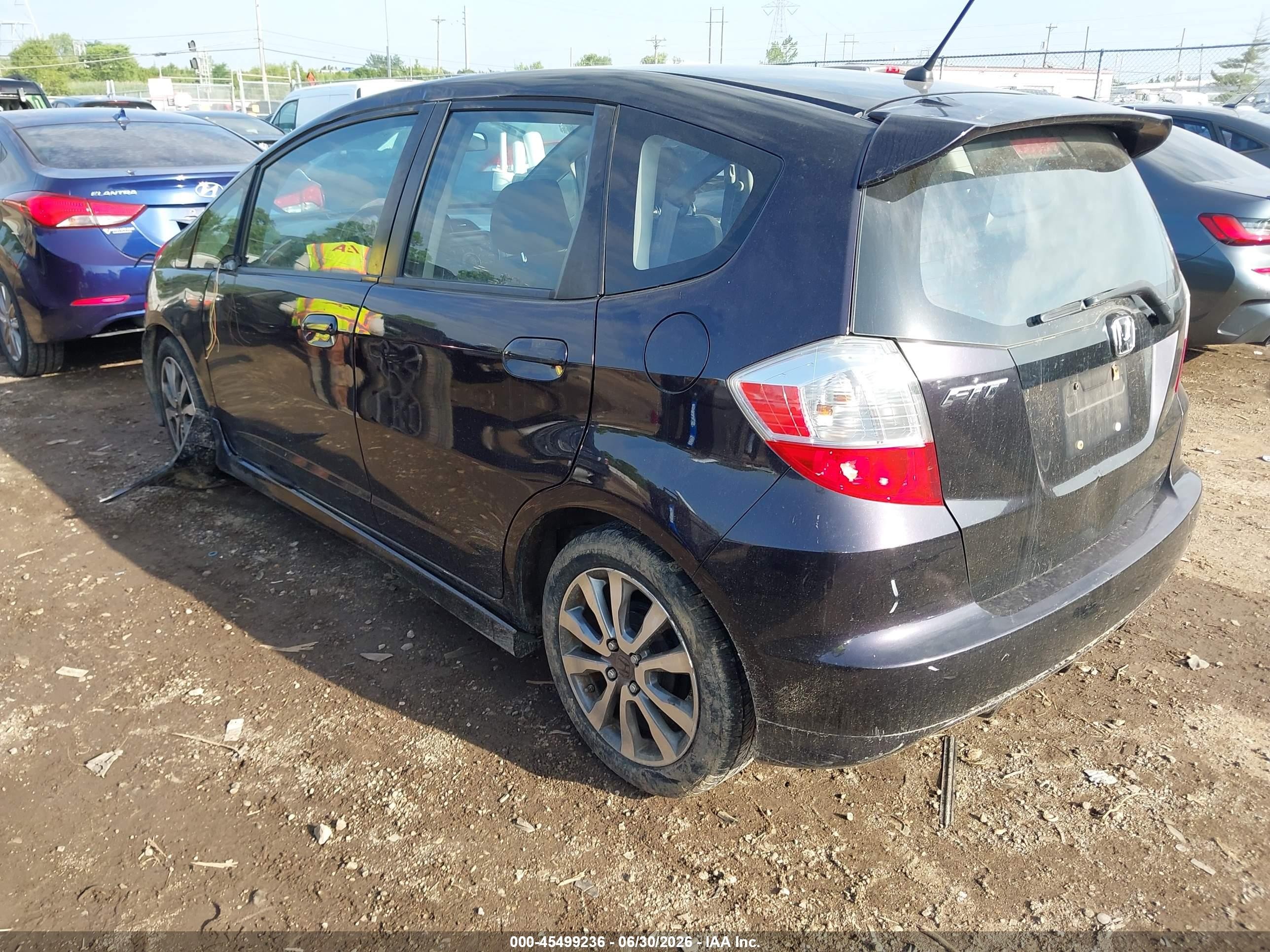 2013 Honda Fit Sport Черный vin: JHMGE8H54DC049476