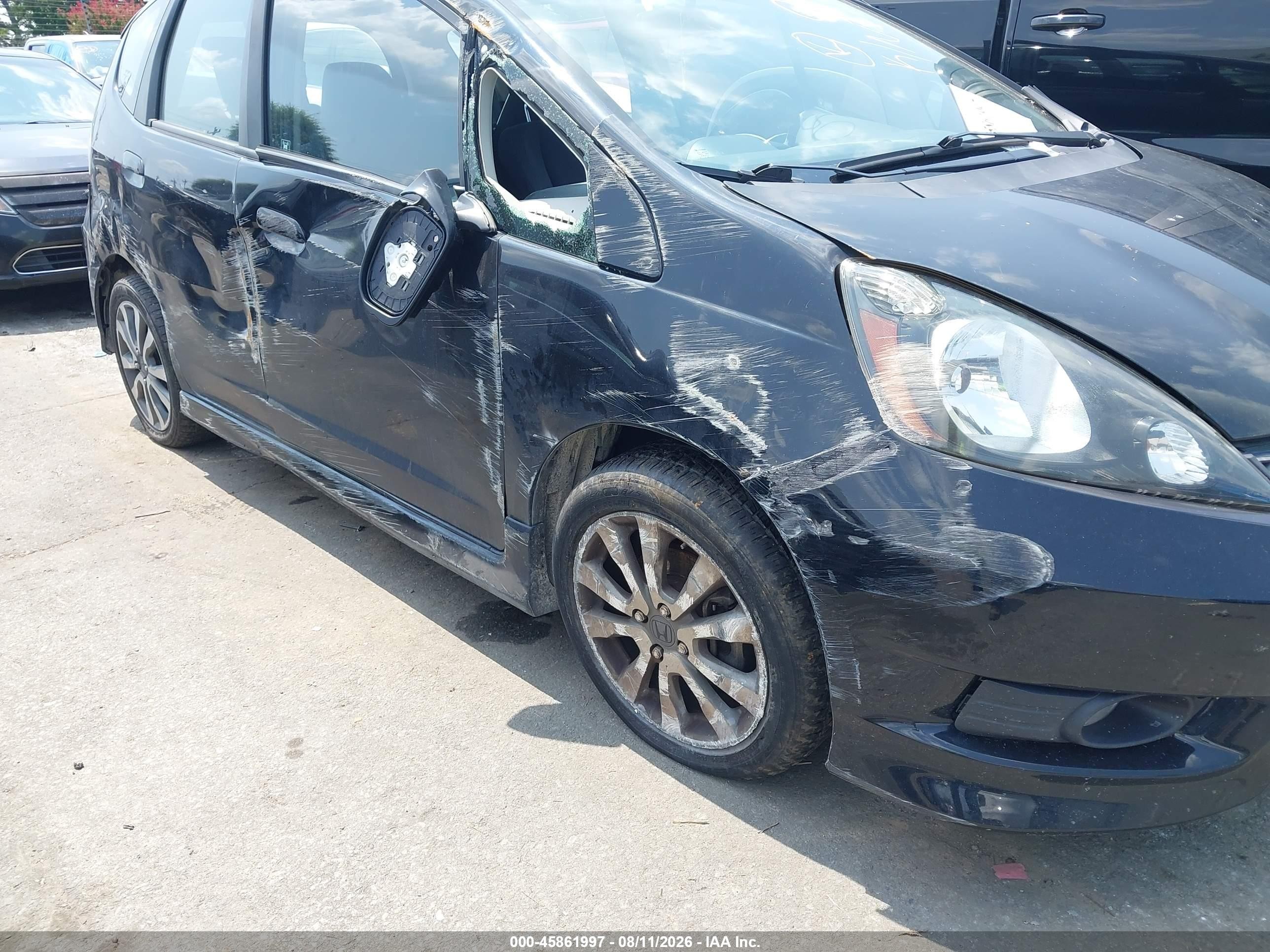 2013 Honda Fit Sport Black vin: JHMGE8H54DC060591