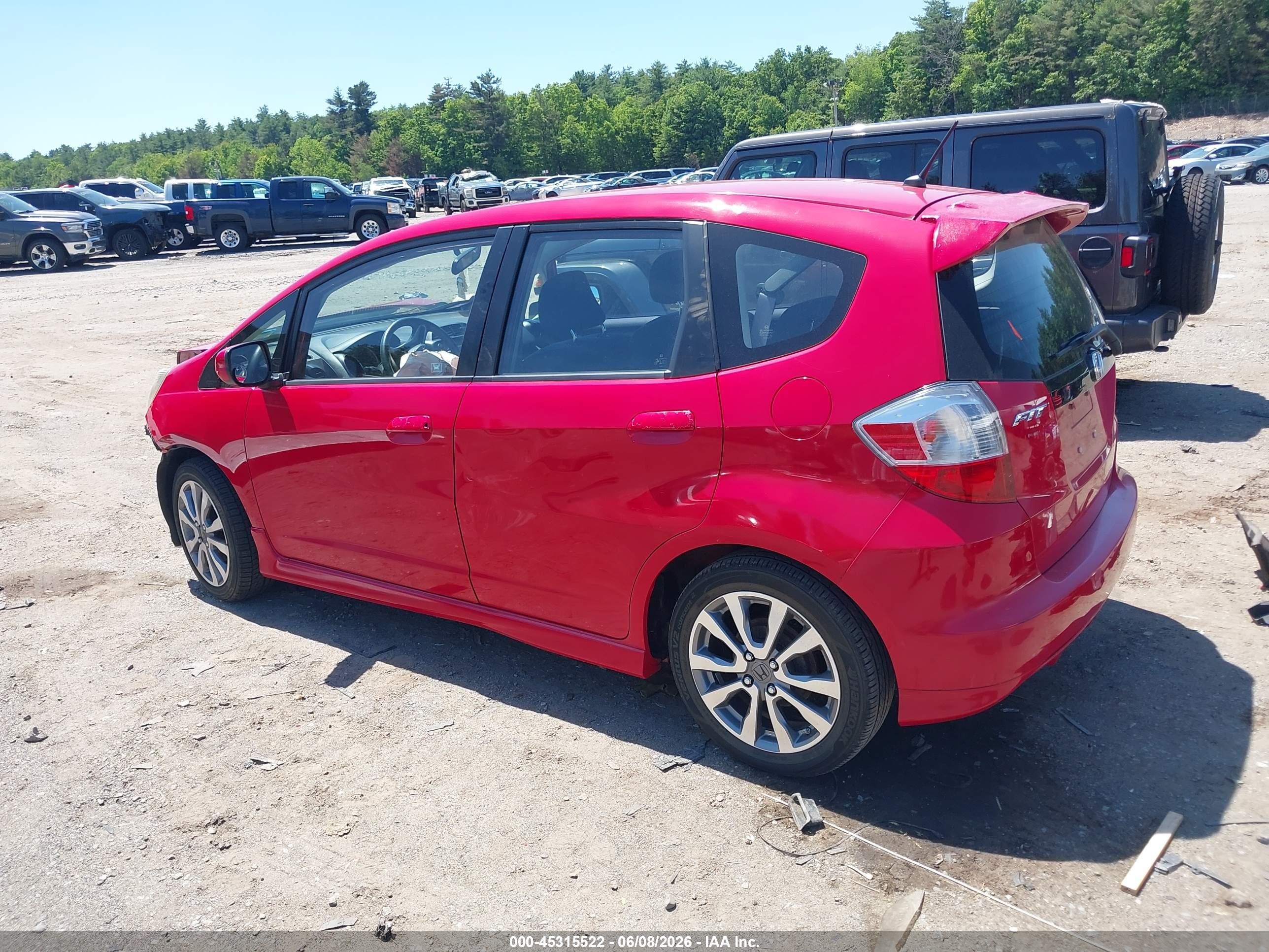 2013 Honda Fit Sport Red vin: JHMGE8H54DC060705