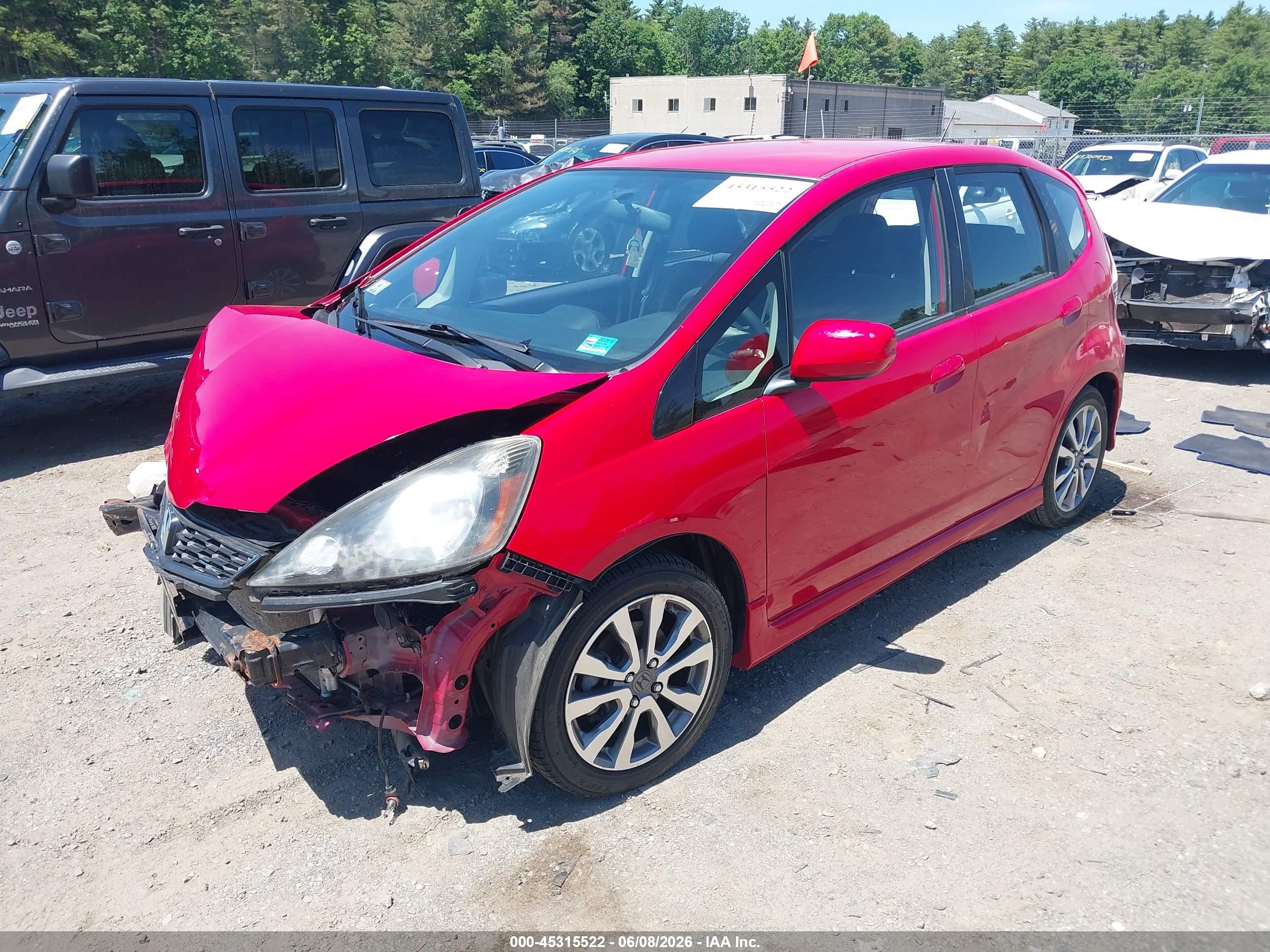 2013 Honda Fit Sport Red vin: JHMGE8H54DC060705