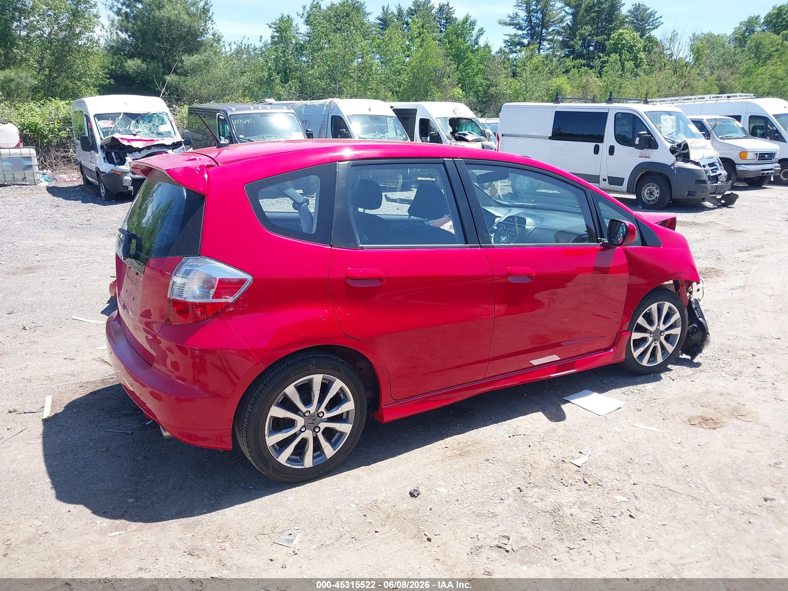 2013 Honda Fit Sport Red vin: JHMGE8H54DC060705