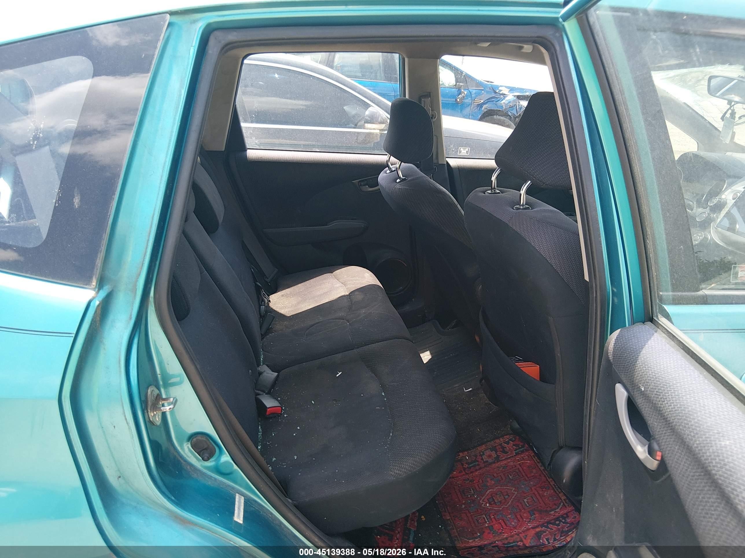 2013 Honda Fit Sport Blue vin: JHMGE8H54DC062437