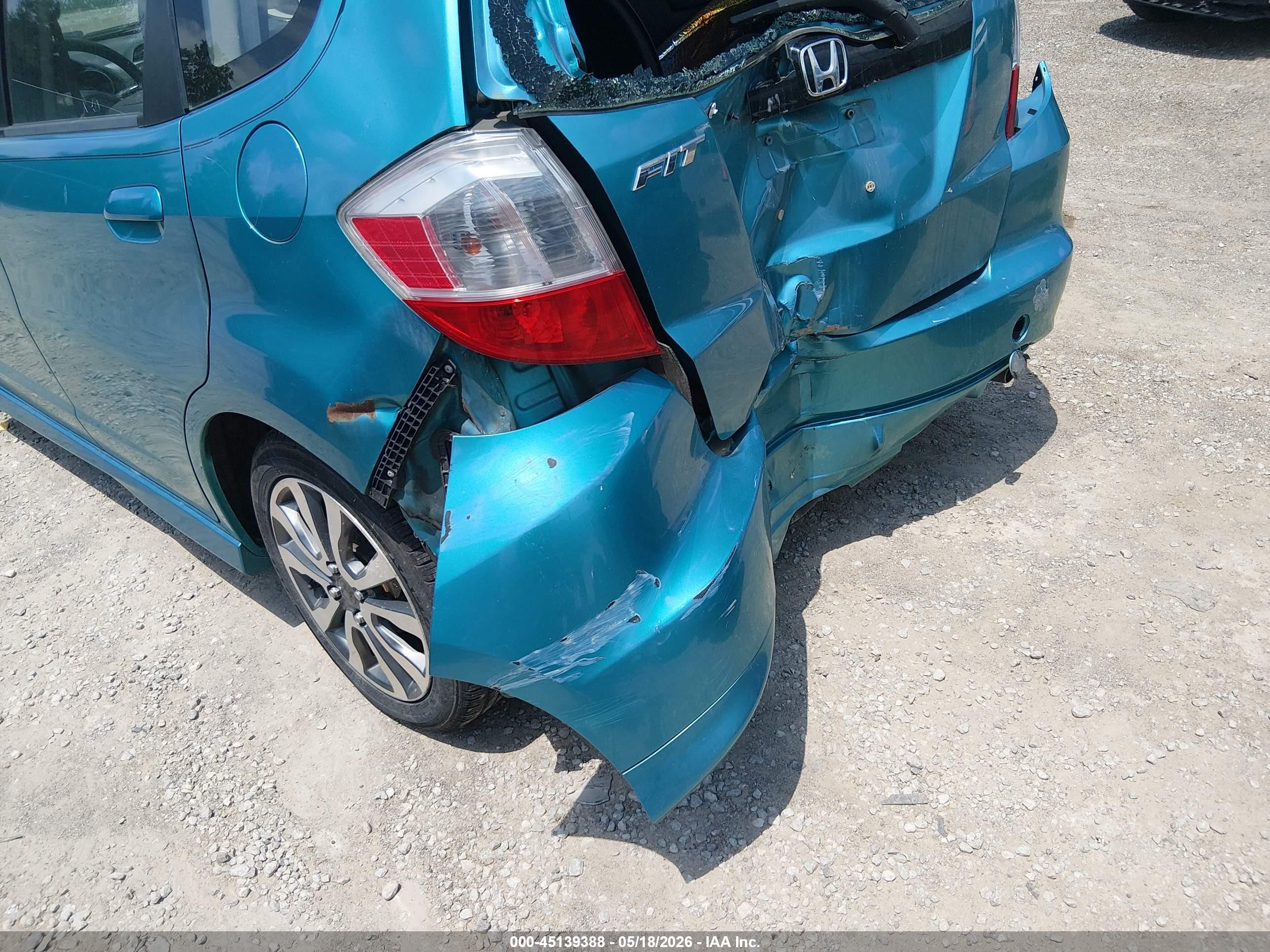 2013 Honda Fit Sport Blue vin: JHMGE8H54DC062437