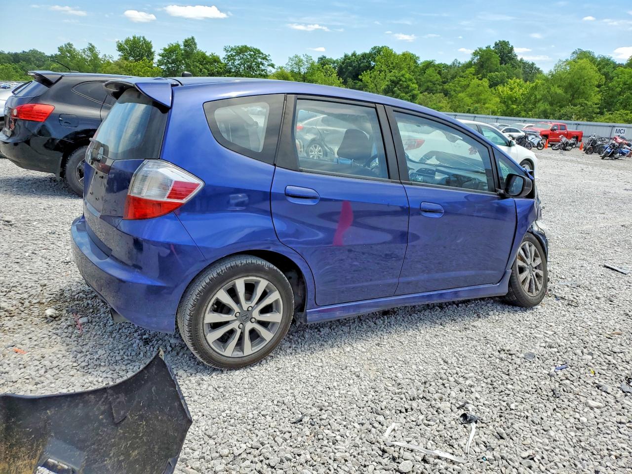 2013 Honda Fit Sport Blue vin: JHMGE8H54DC079514
