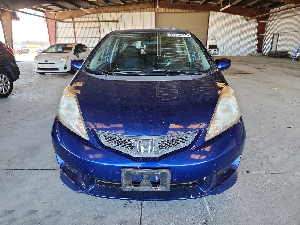 2011 Honda Fit Sport Blue vin: JHMGE8H55BC020744