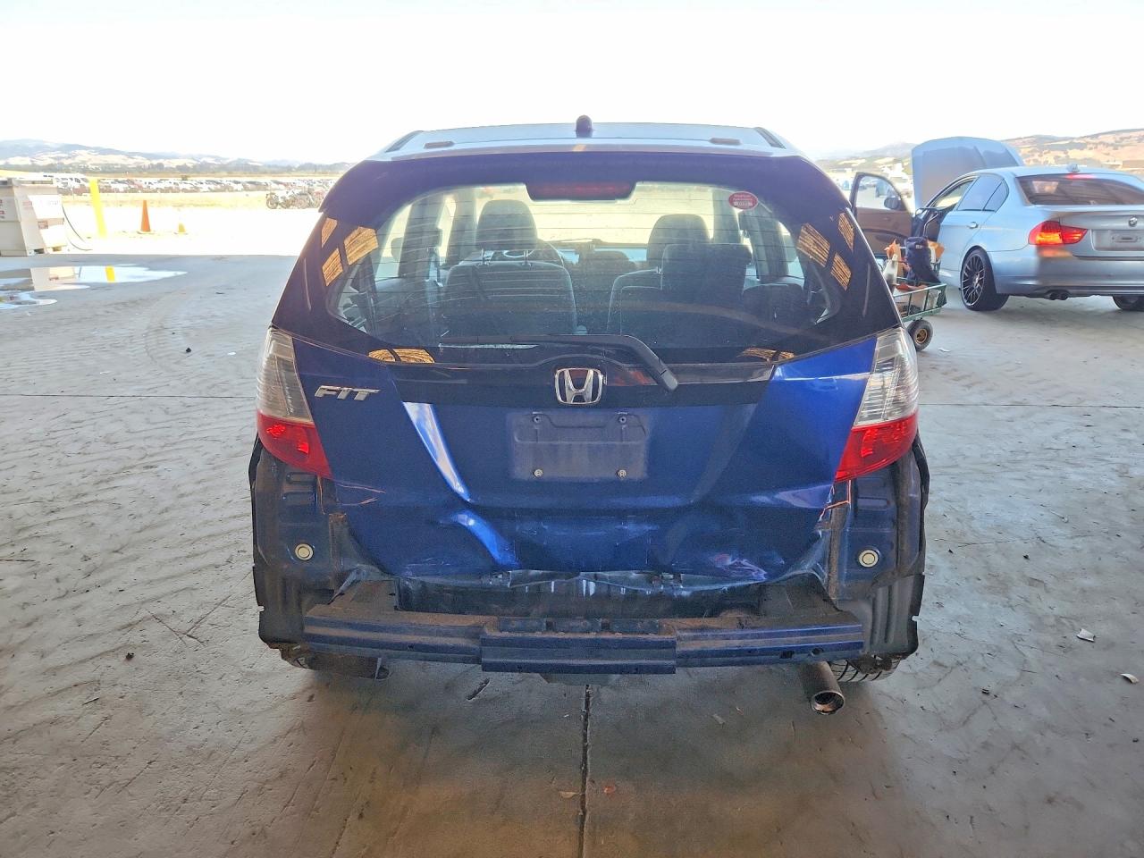 2011 Honda Fit Sport Blue vin: JHMGE8H55BC020744
