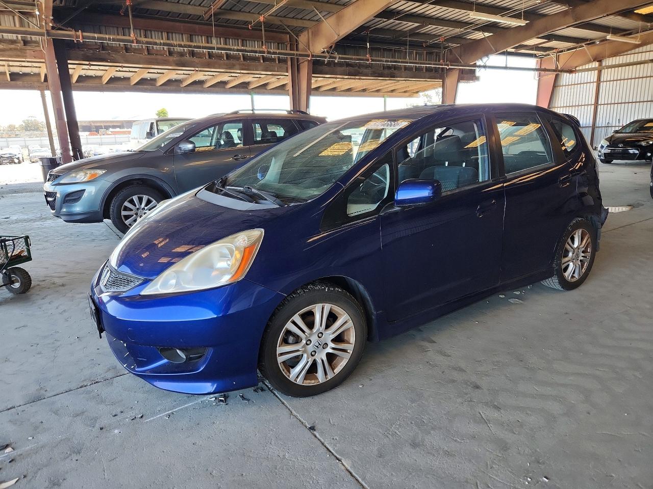 2011 Honda Fit Sport Blue vin: JHMGE8H55BC020744