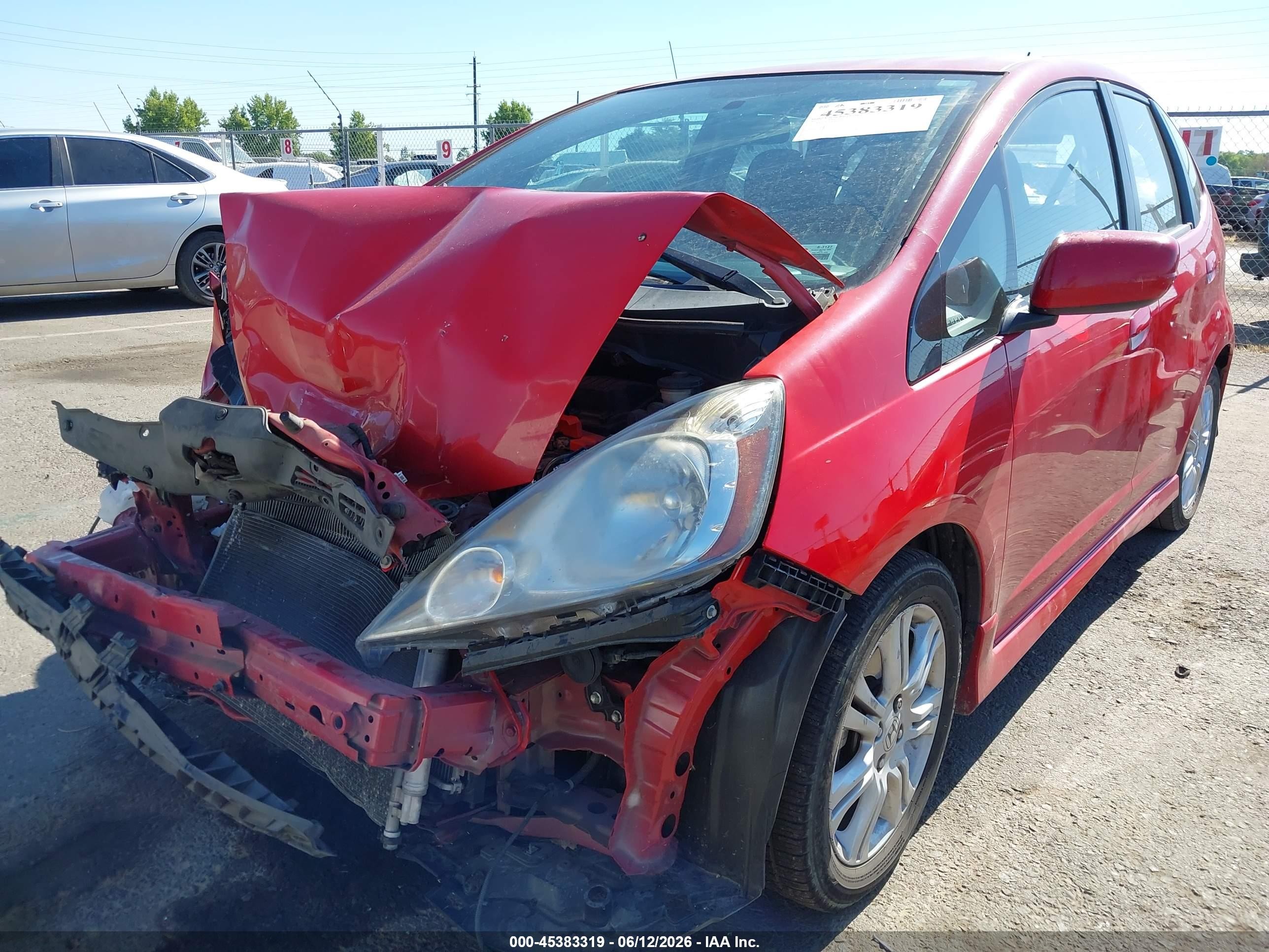 2011 Honda Fit Sport Red vin: JHMGE8H55BS003562
