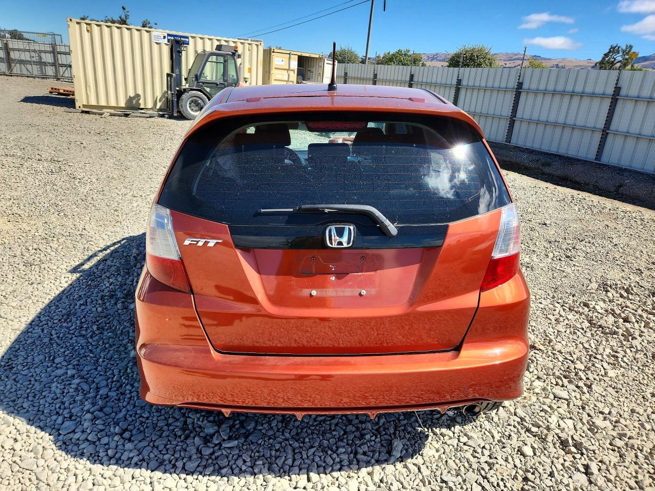 2012 Honda Fit Sport Orange vin: JHMGE8H55CC012628