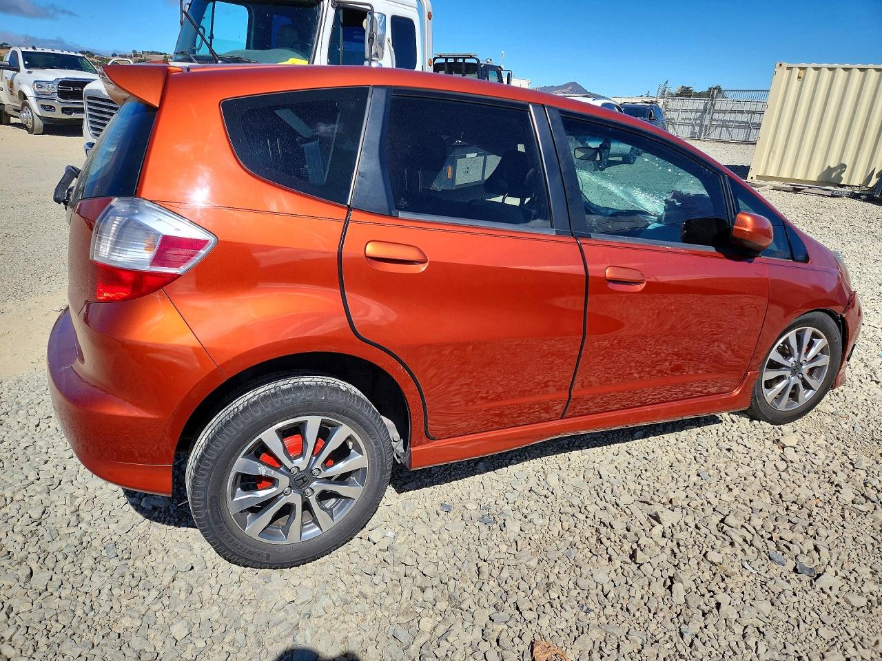 2012 Honda Fit Sport Orange vin: JHMGE8H55CC012628