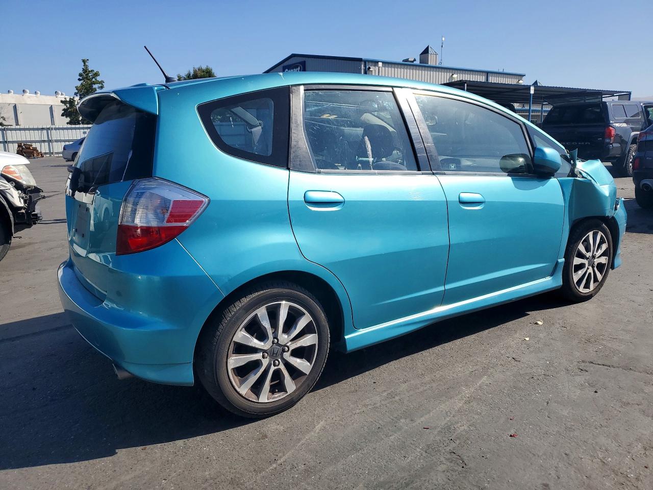 2013 Honda Fit Sport Turquoise vin: JHMGE8H55DC015353