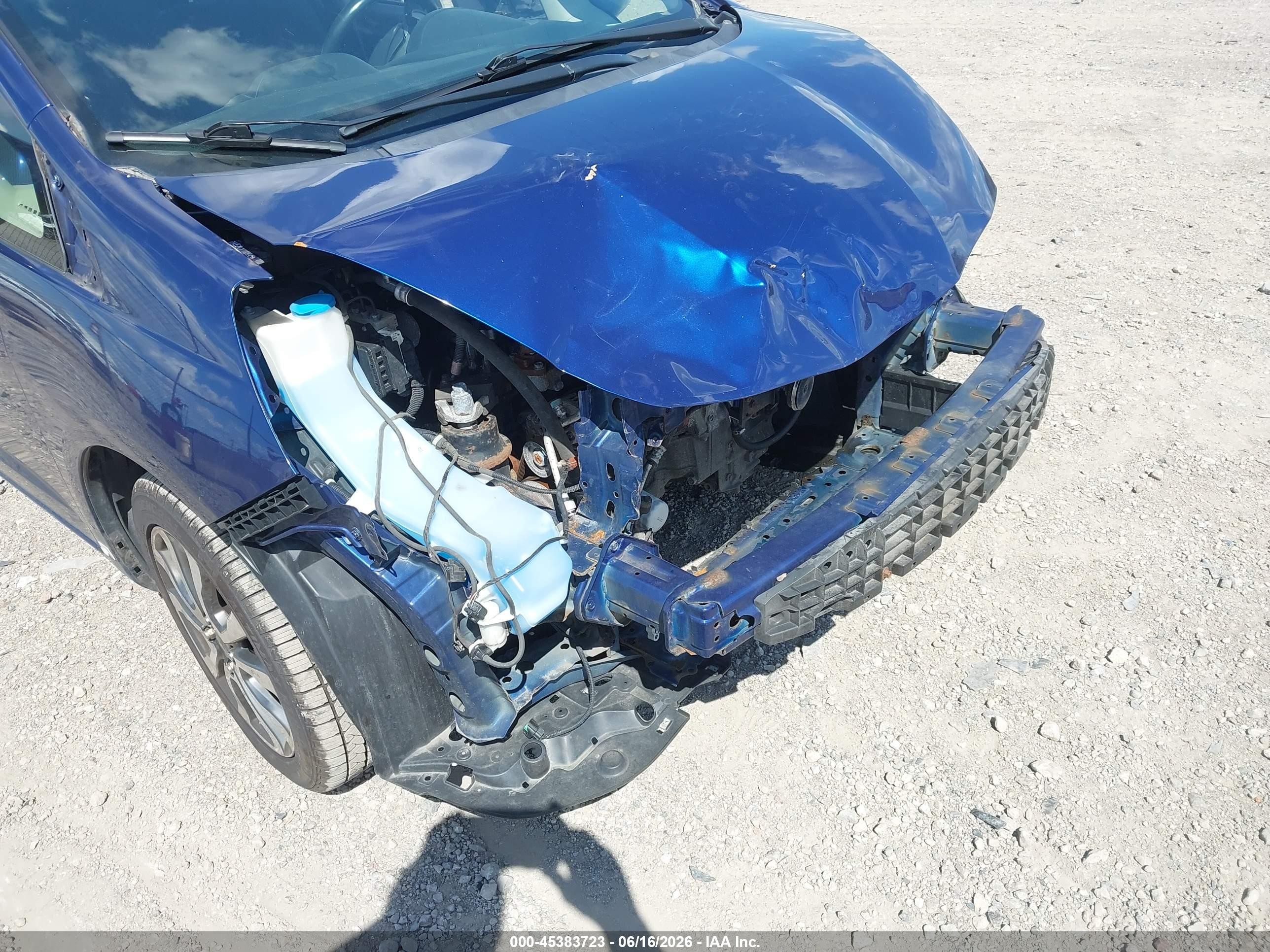 2013 Honda Fit Sport Blue vin: JHMGE8H55DC030533