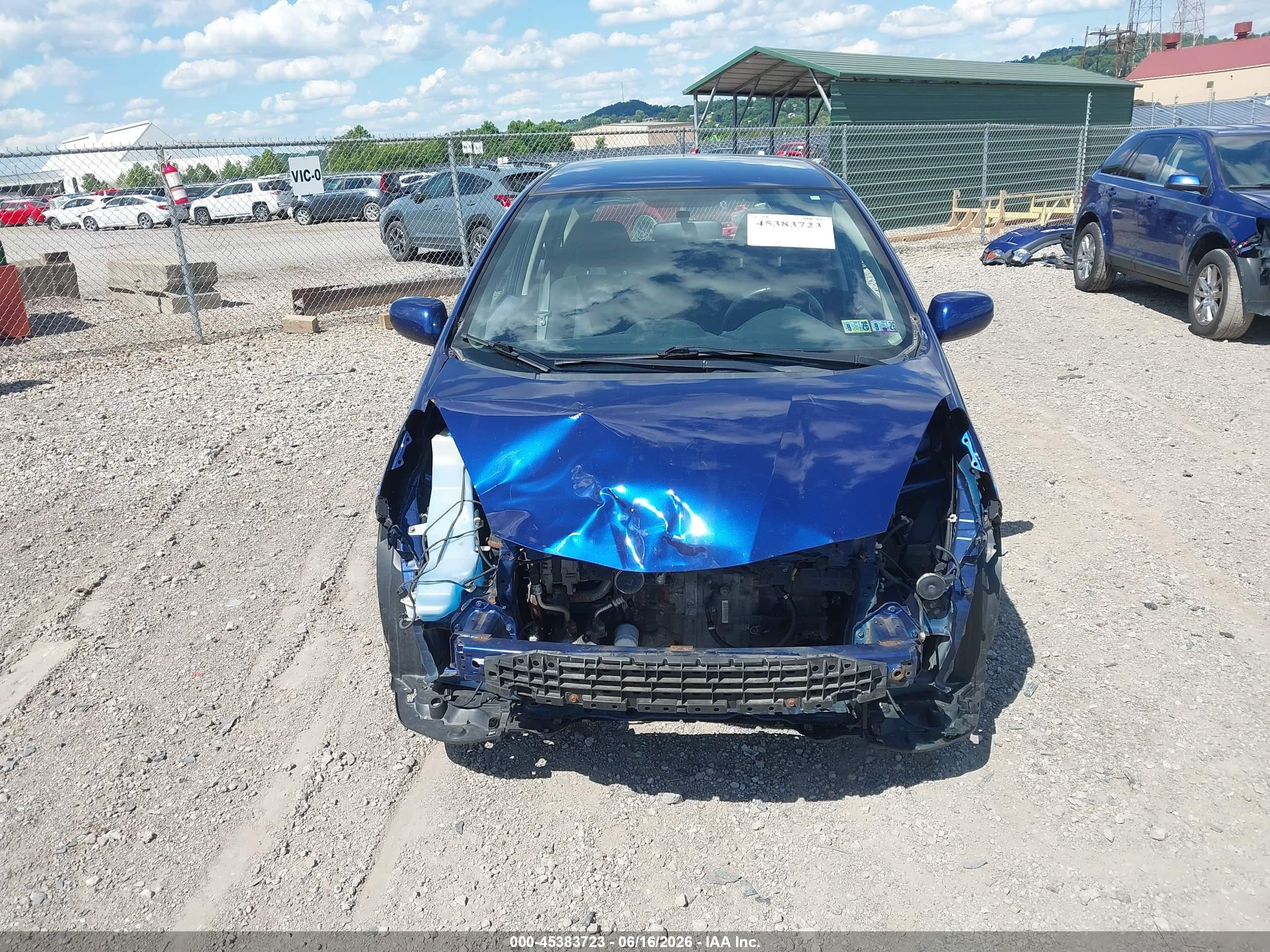 2013 Honda Fit Sport Blue vin: JHMGE8H55DC030533